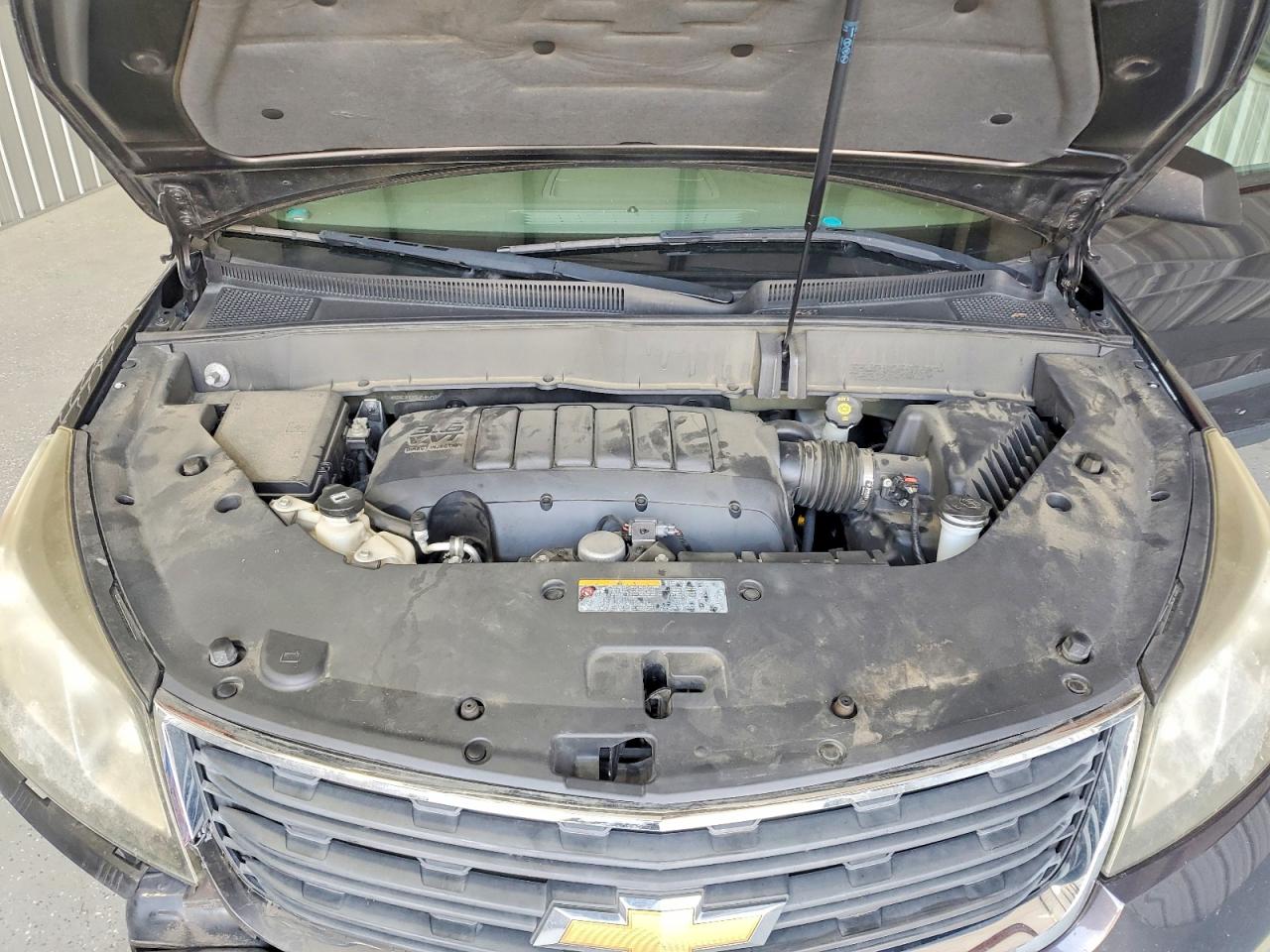 2015 Chevrolet Traverse Ls Gray vin: 1GNKVFED0FJ343636