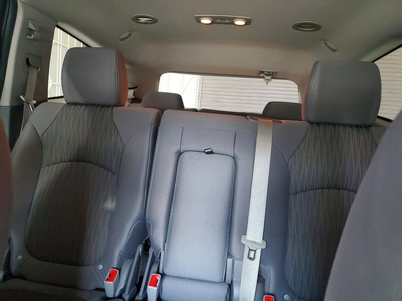2015 Chevrolet Traverse Ls Gray vin: 1GNKVFED0FJ343636
