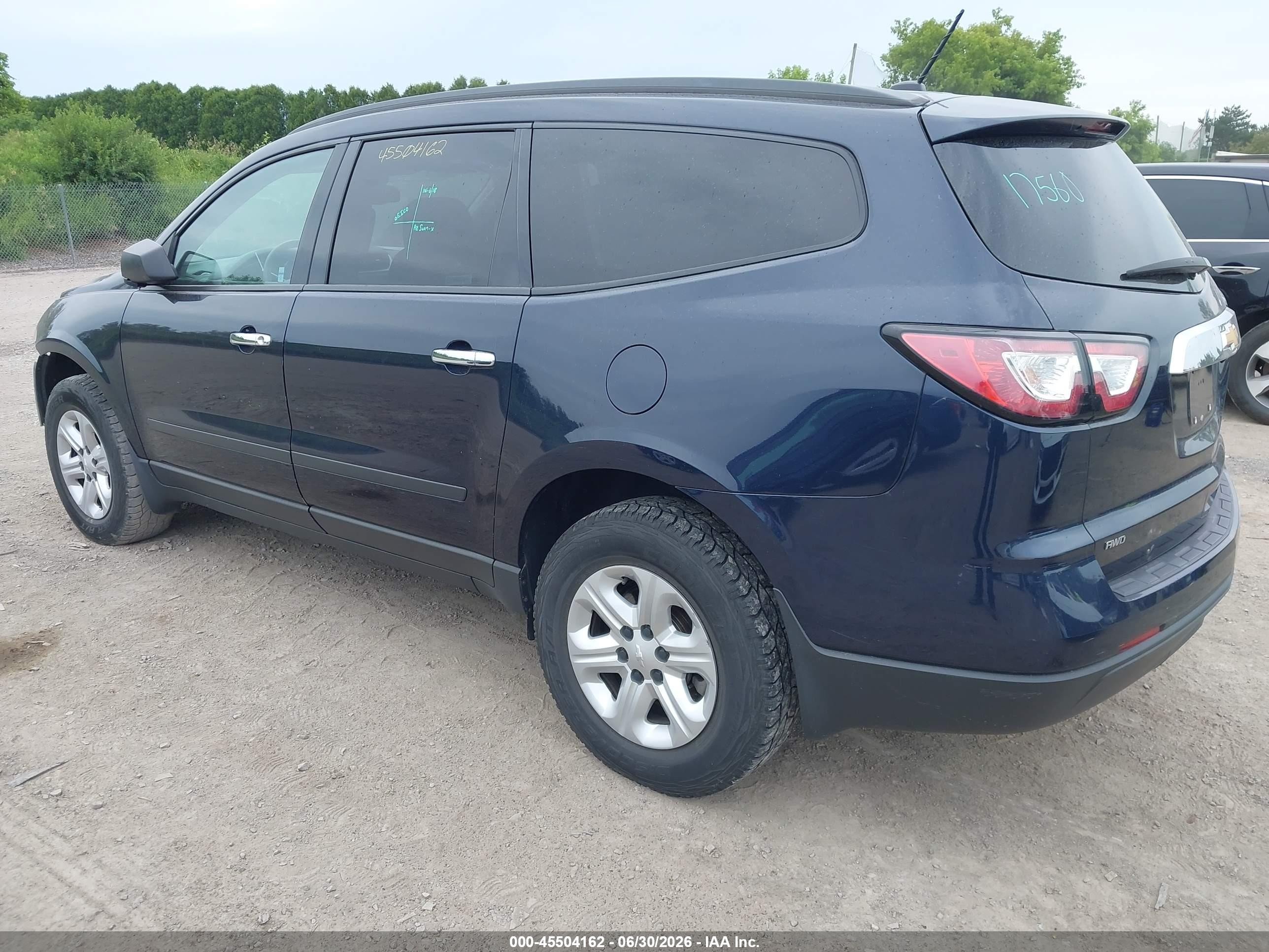 2015 Chevrolet Traverse Ls Blue vin: 1GNKVFED3FJ282783