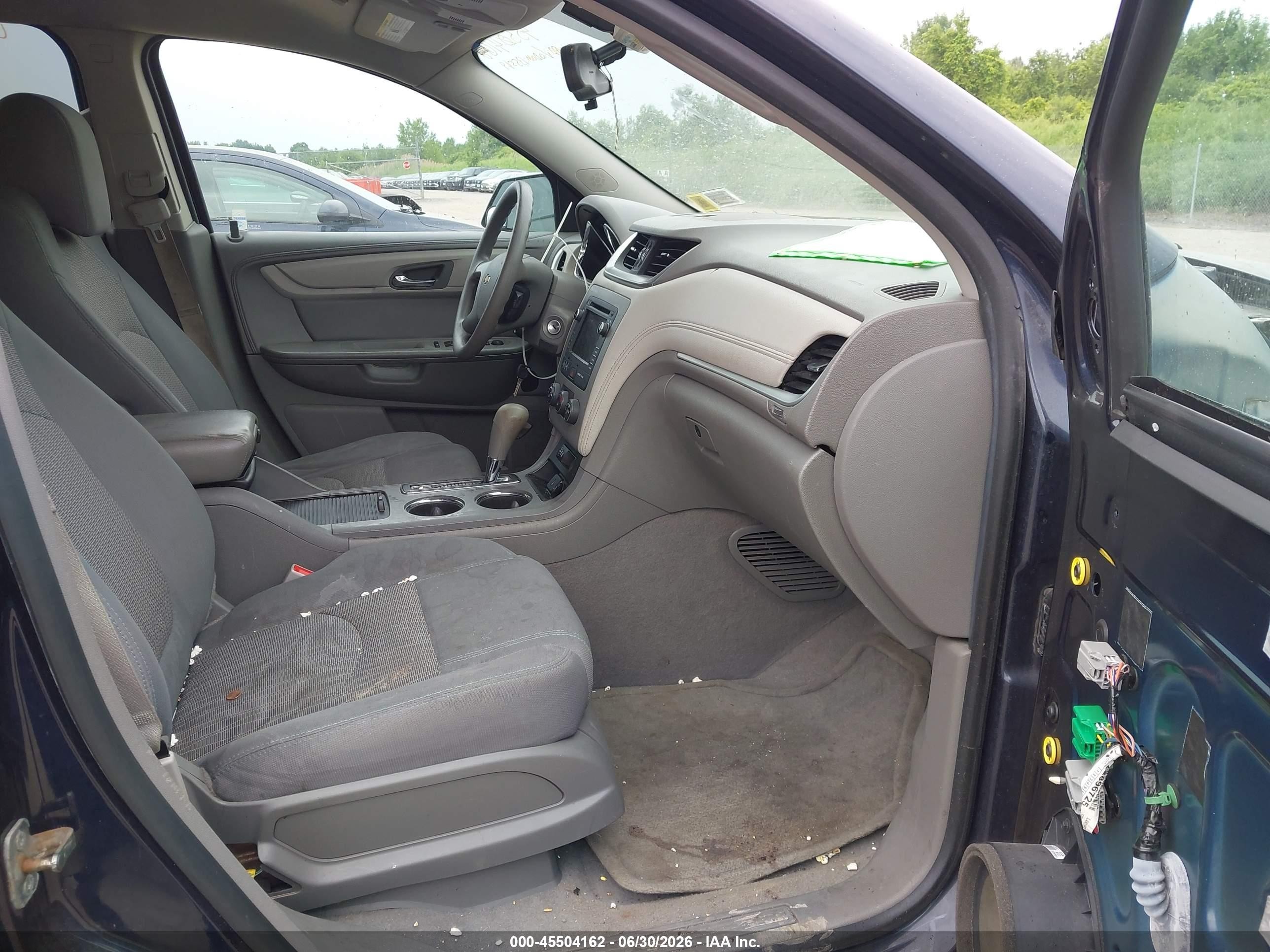 2015 Chevrolet Traverse Ls Blue vin: 1GNKVFED3FJ282783