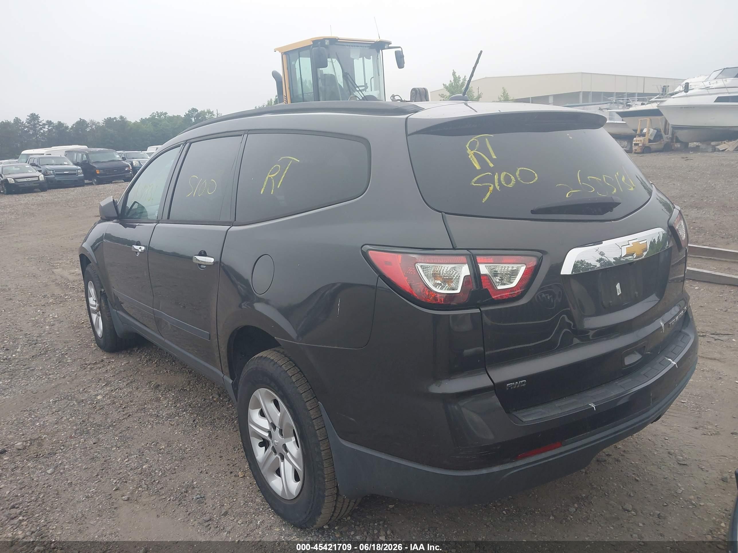 2013 Chevrolet Traverse Ls Gray vin: 1GNKVFED5DJ154428