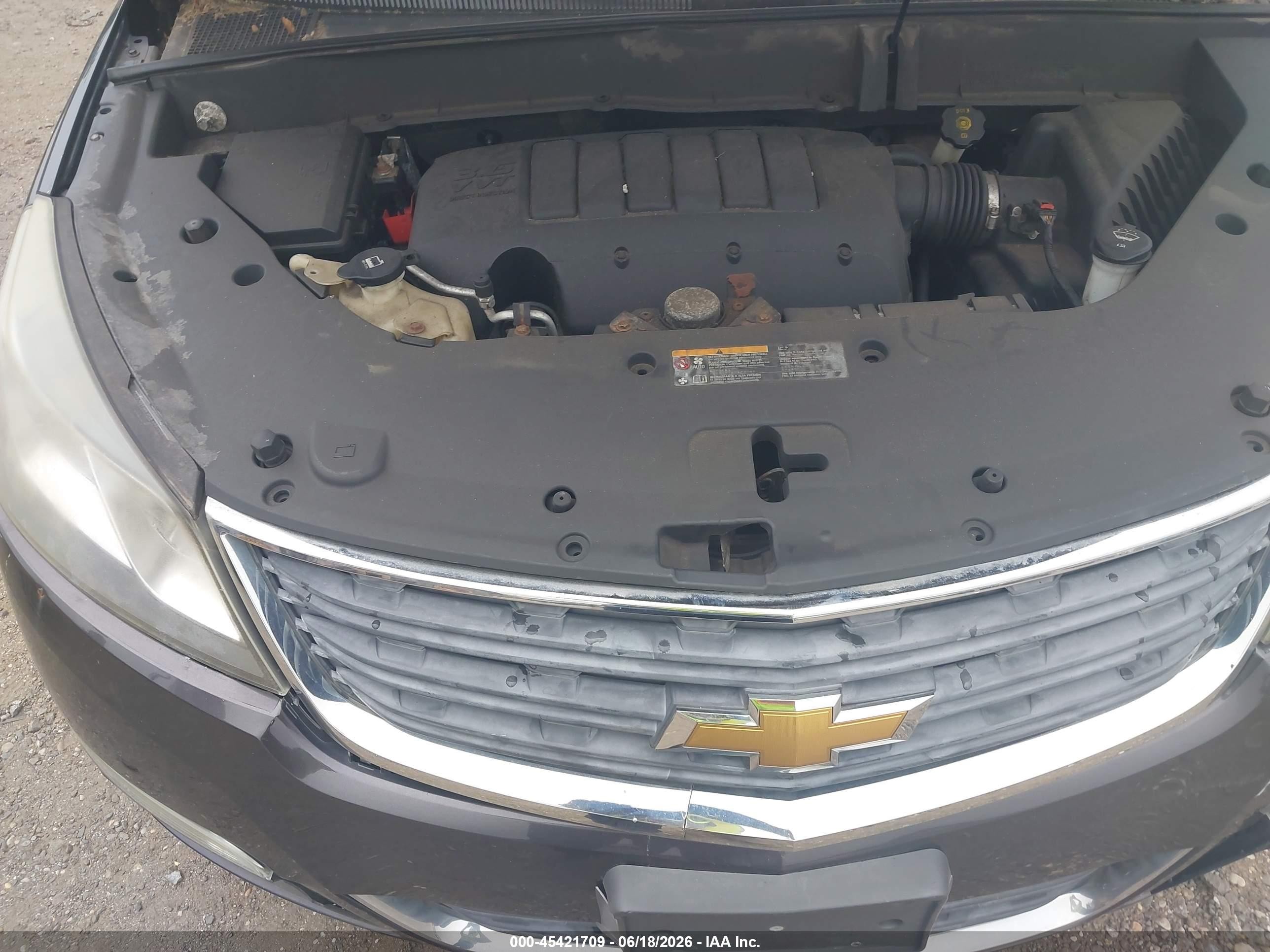 2013 Chevrolet Traverse Ls Gray vin: 1GNKVFED5DJ154428