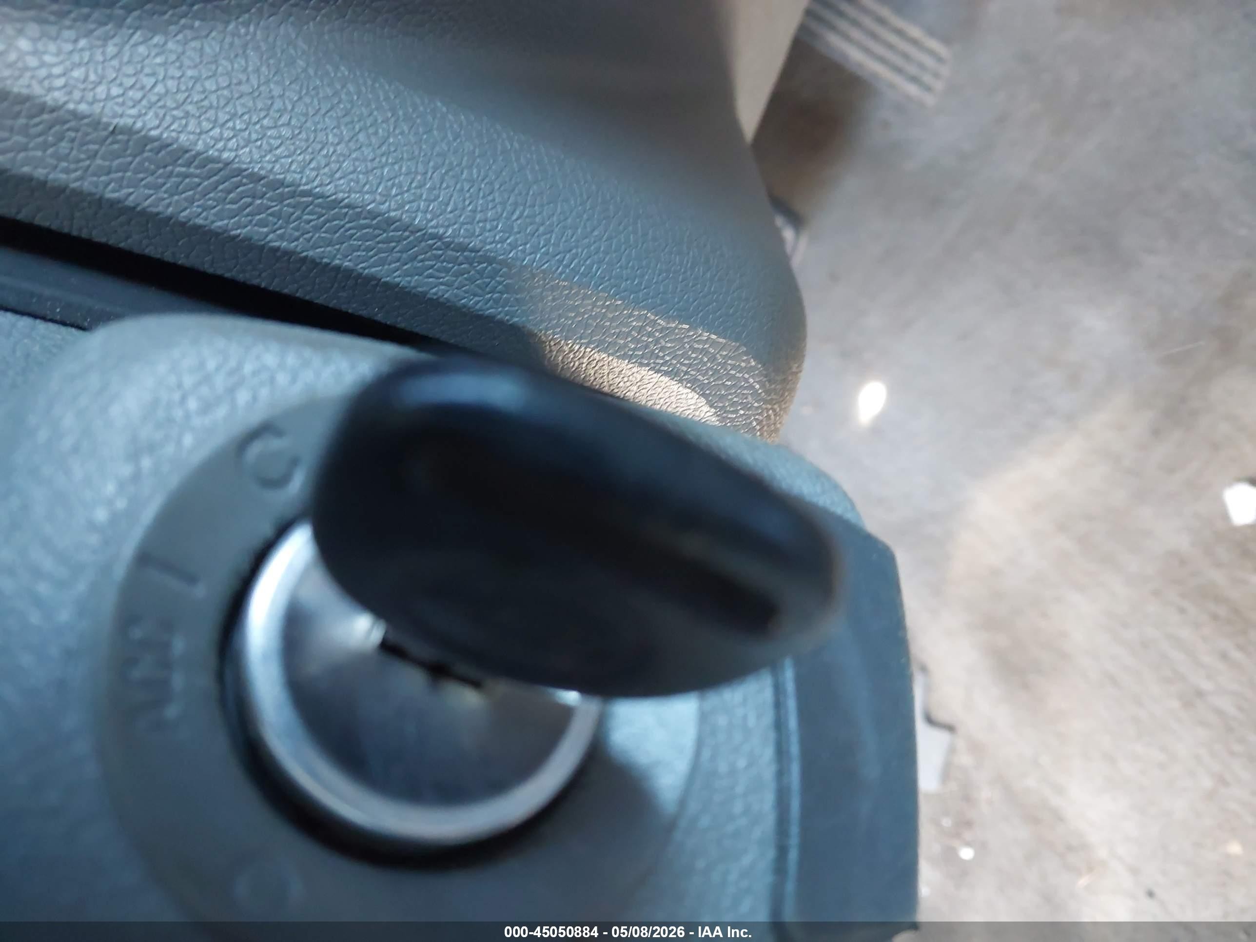2014 Chevrolet Traverse Ls Черный vin: 1GNKVFED5EJ209882