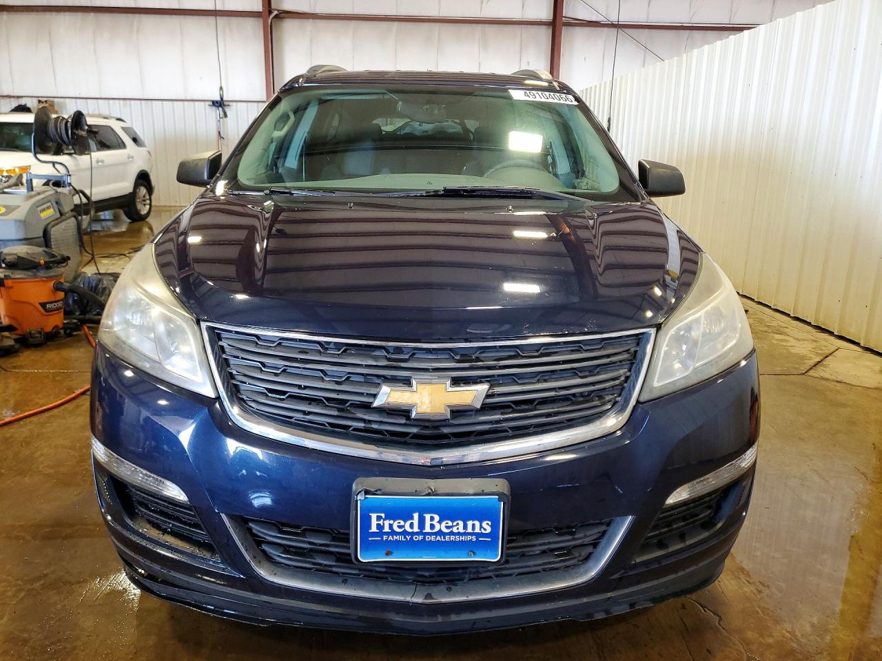 2015 Chevrolet Traverse Ls Blue vin: 1GNKVFED5FJ239367