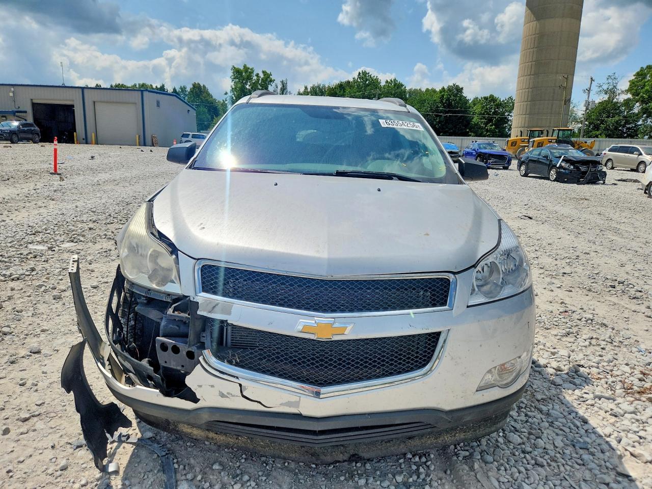 2011 Chevrolet Traverse Ls Серебряный vin: 1GNKVFED6BJ295490