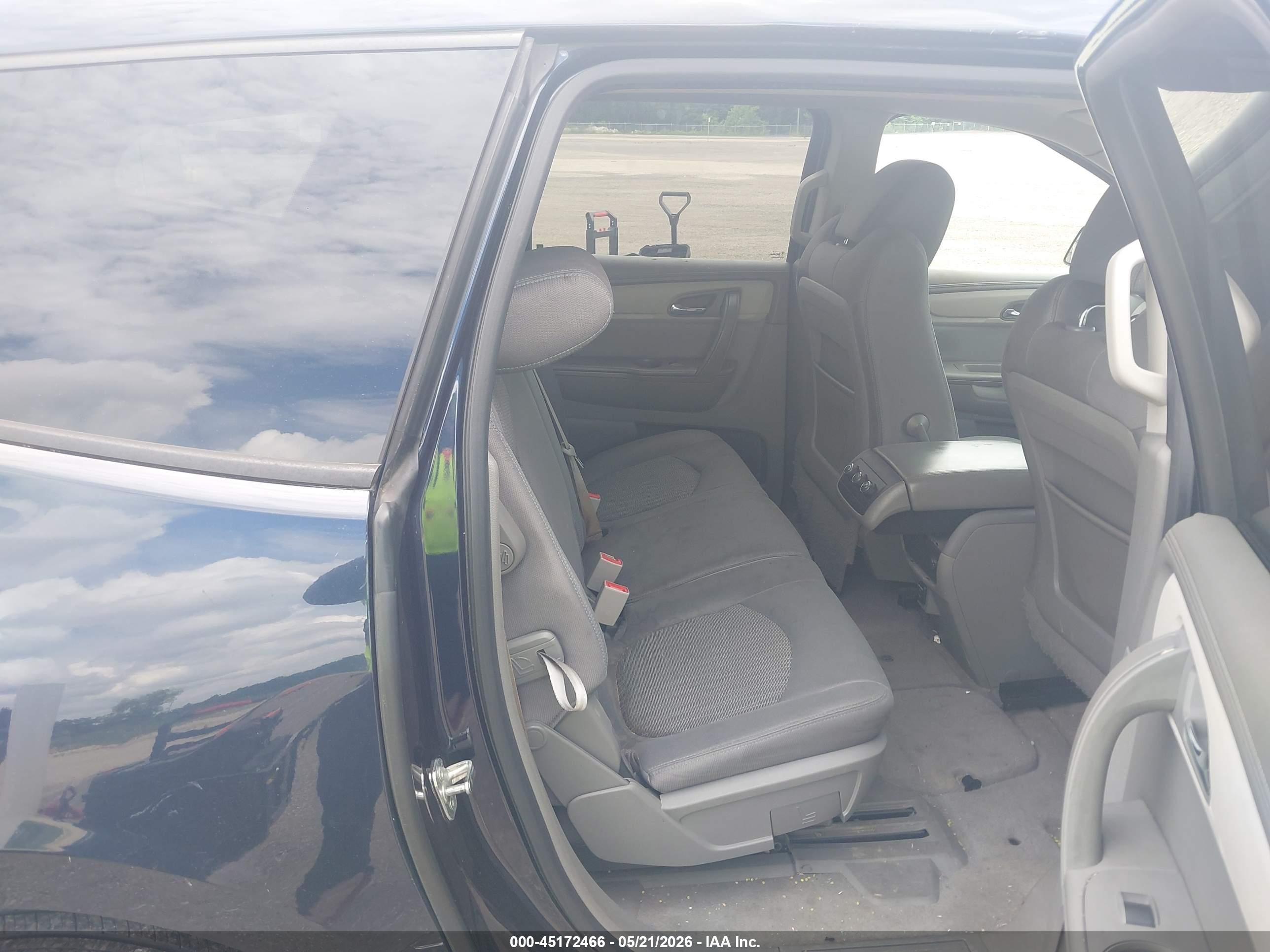 2015 Chevrolet Traverse Ls Blue vin: 1GNKVFED9FJ109107