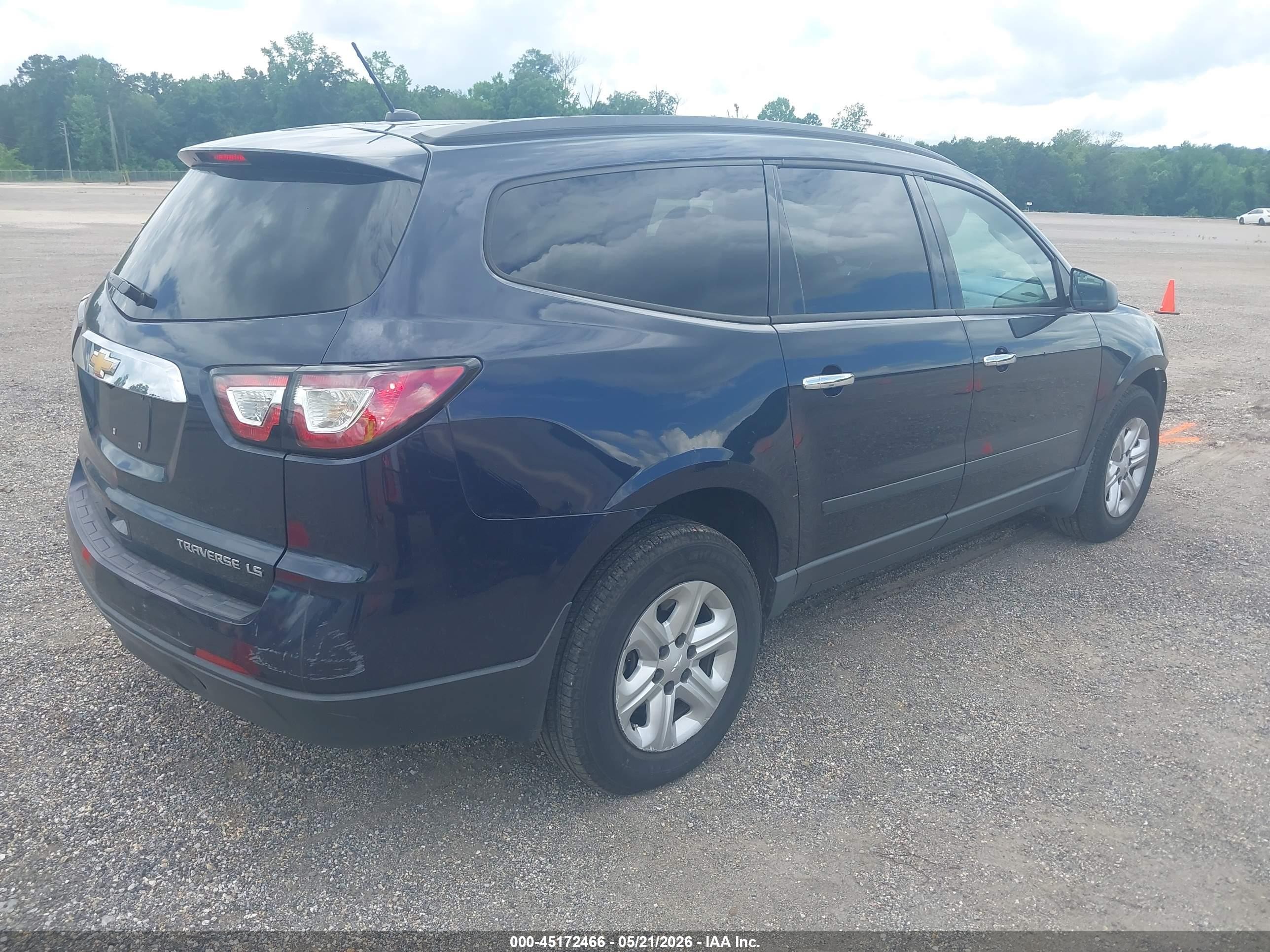2015 Chevrolet Traverse Ls Blue vin: 1GNKVFED9FJ109107