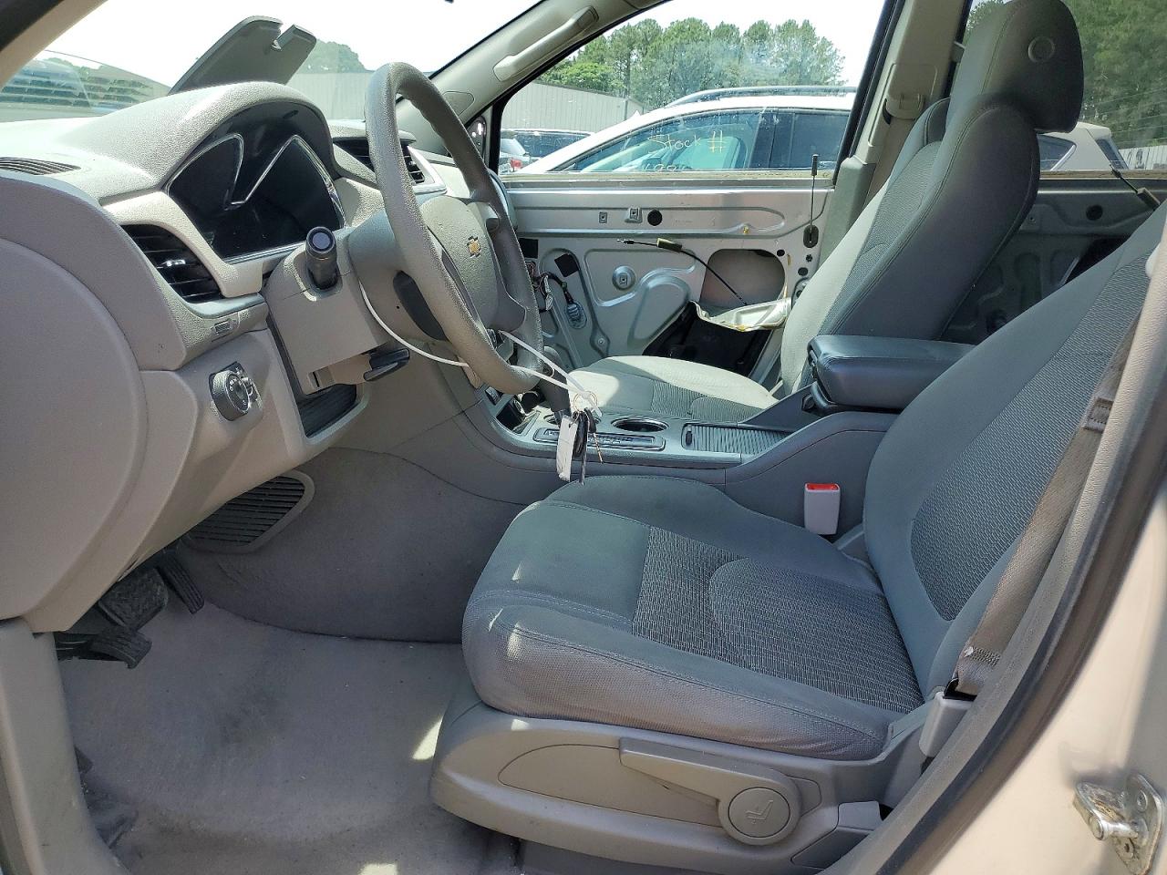 2014 Chevrolet Traverse Ls Silver vin: 1GNKVFEDXEJ342332