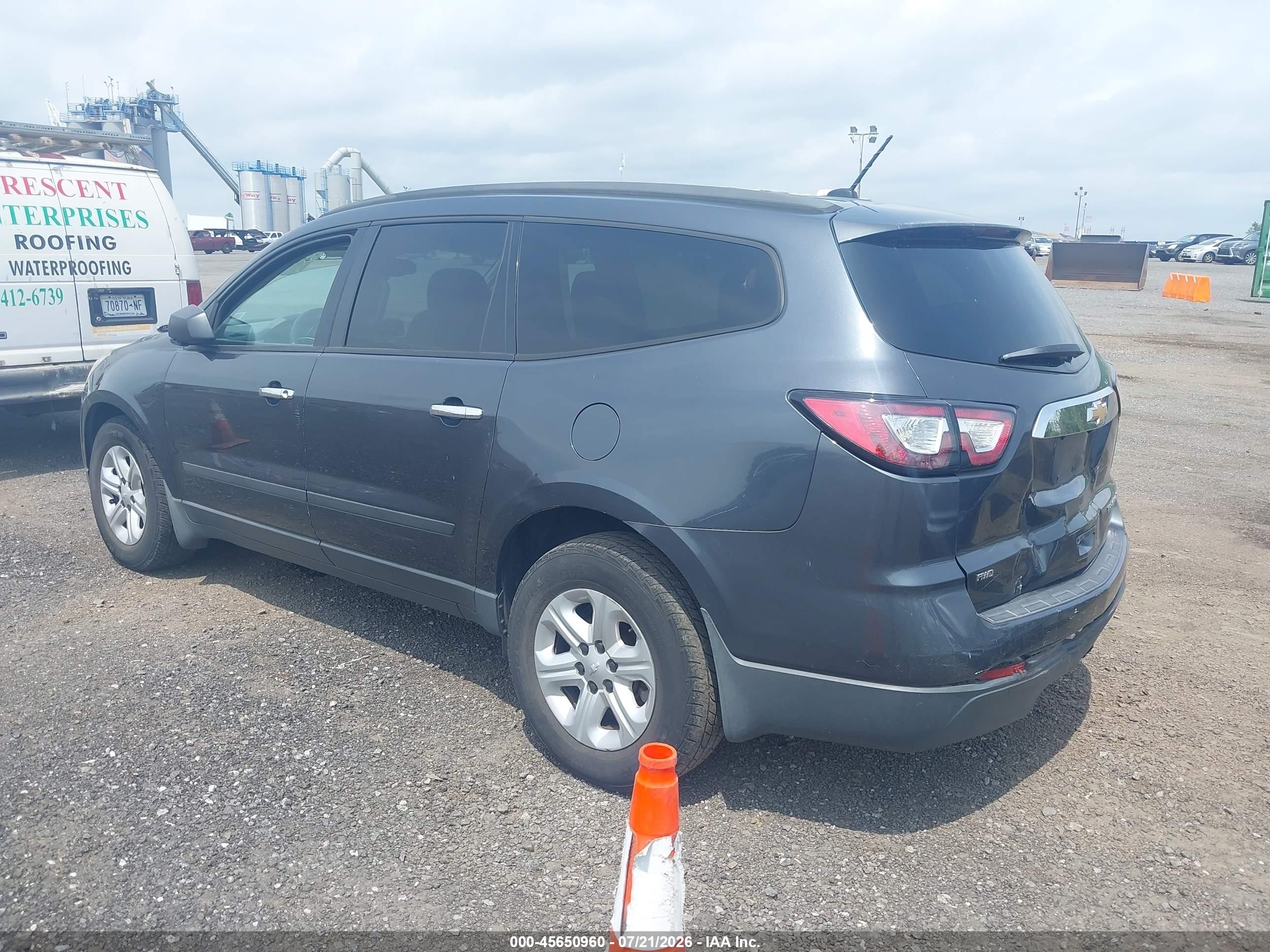 2013 Chevrolet Traverse Ls Gray vin: 1GNKVFKD2DJ214685