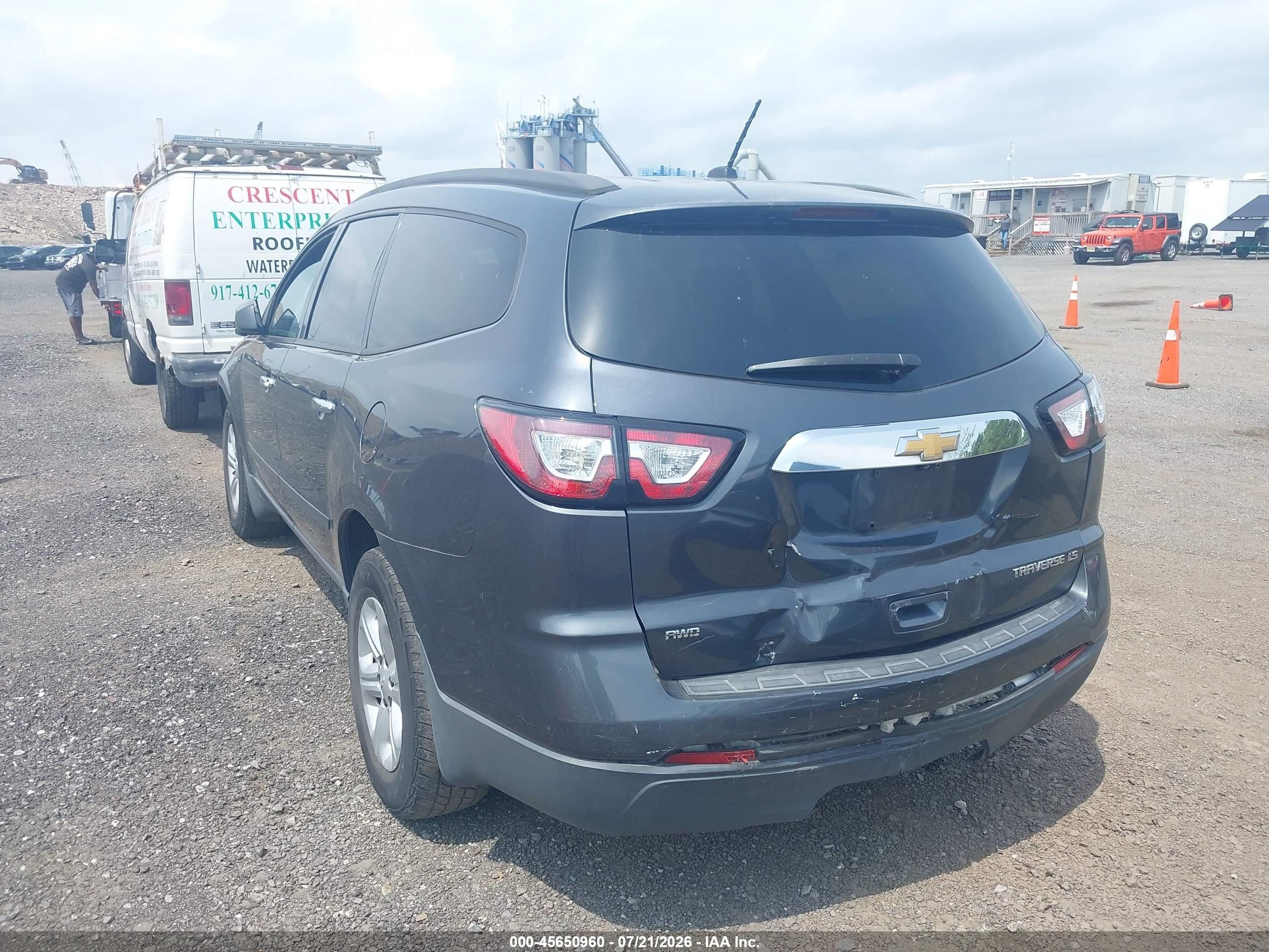 2013 Chevrolet Traverse Ls Gray vin: 1GNKVFKD2DJ214685