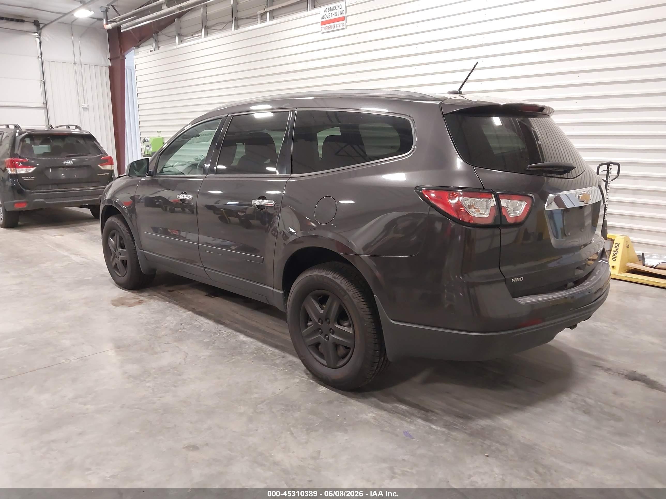 2015 Chevrolet Traverse Ls Gray vin: 1GNKVFKD4FJ183085