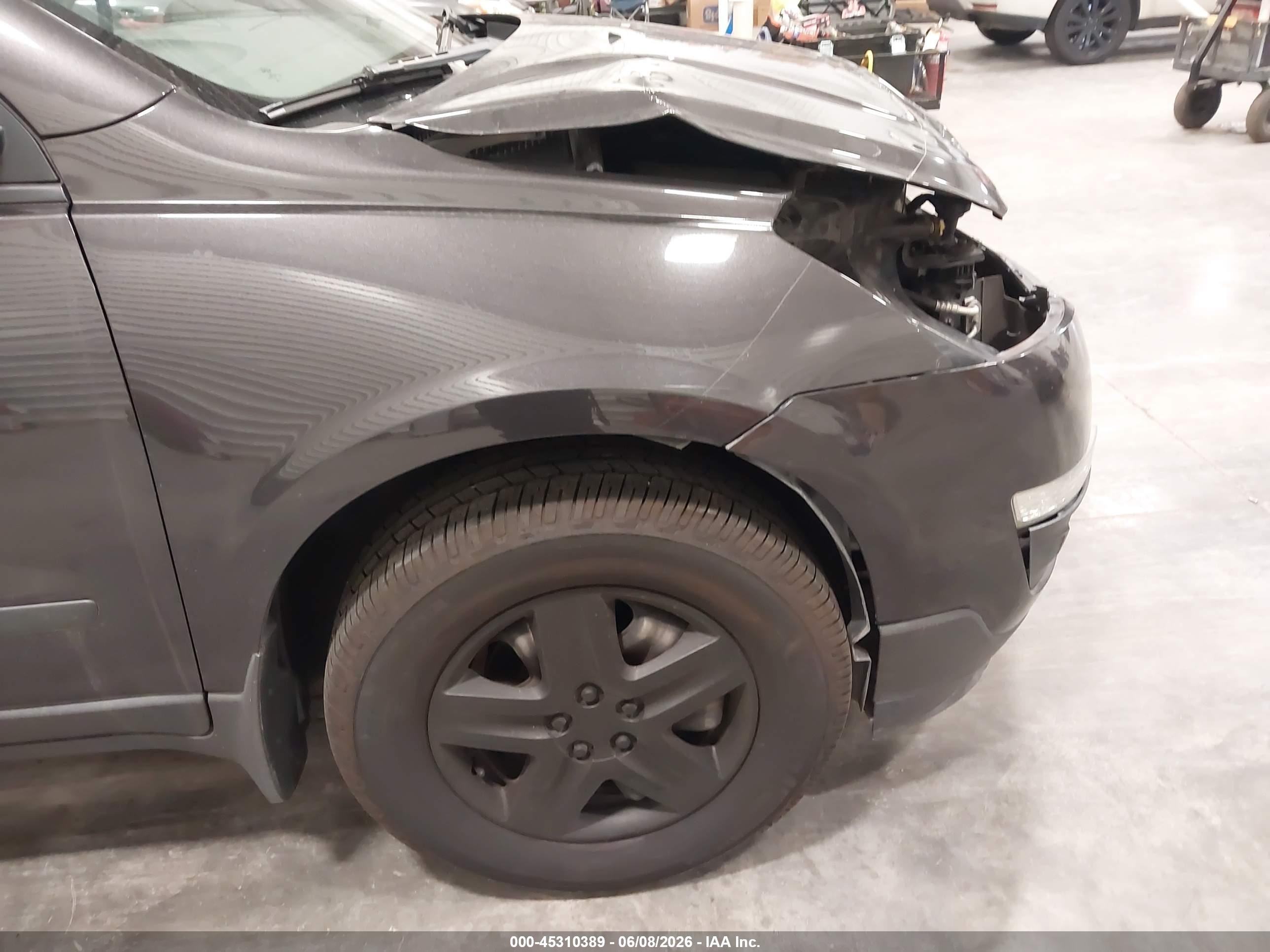 2015 Chevrolet Traverse Ls Gray vin: 1GNKVFKD4FJ183085