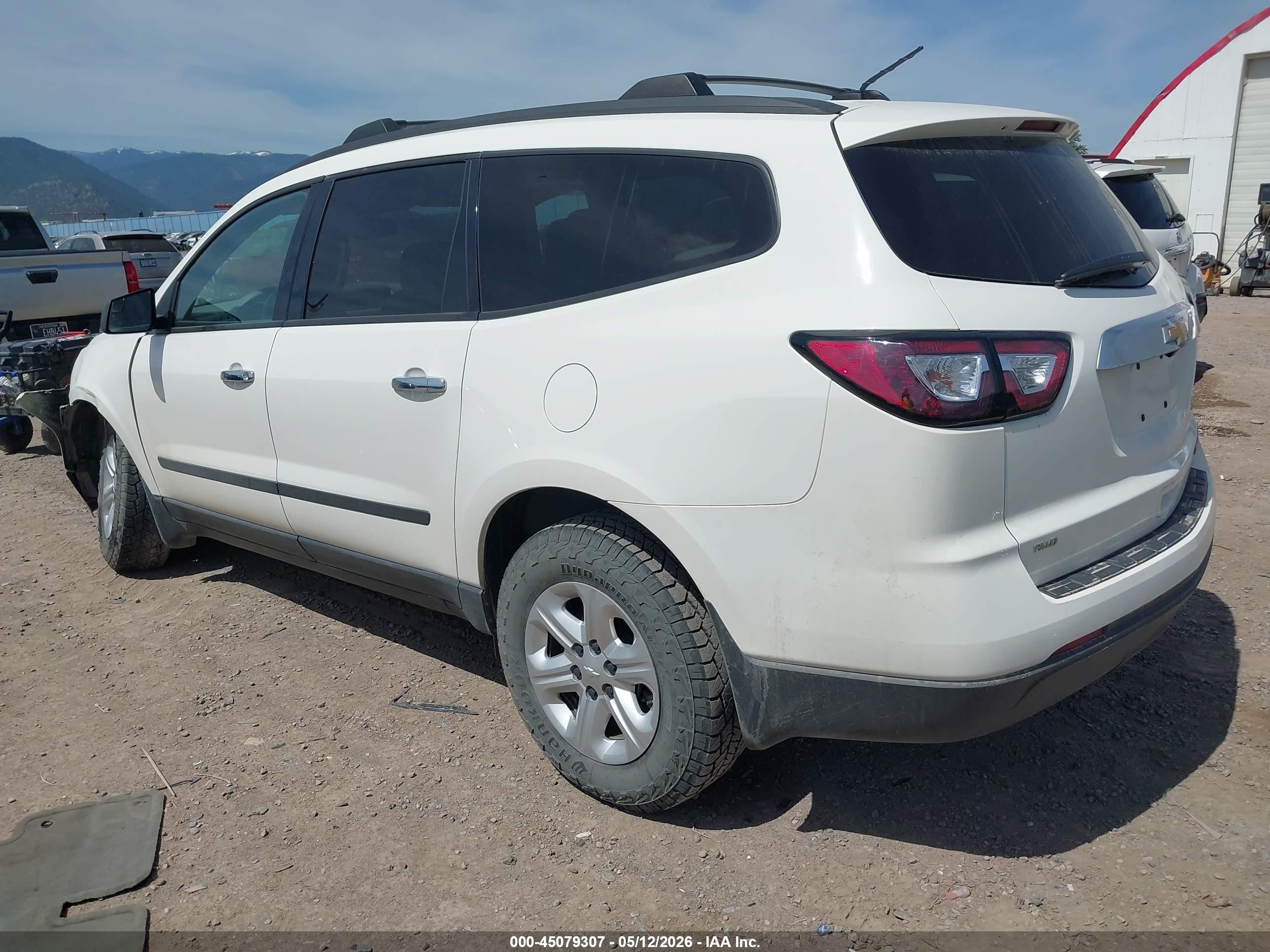 2014 Chevrolet Traverse Ls Белый vin: 1GNKVFKD7EJ106015