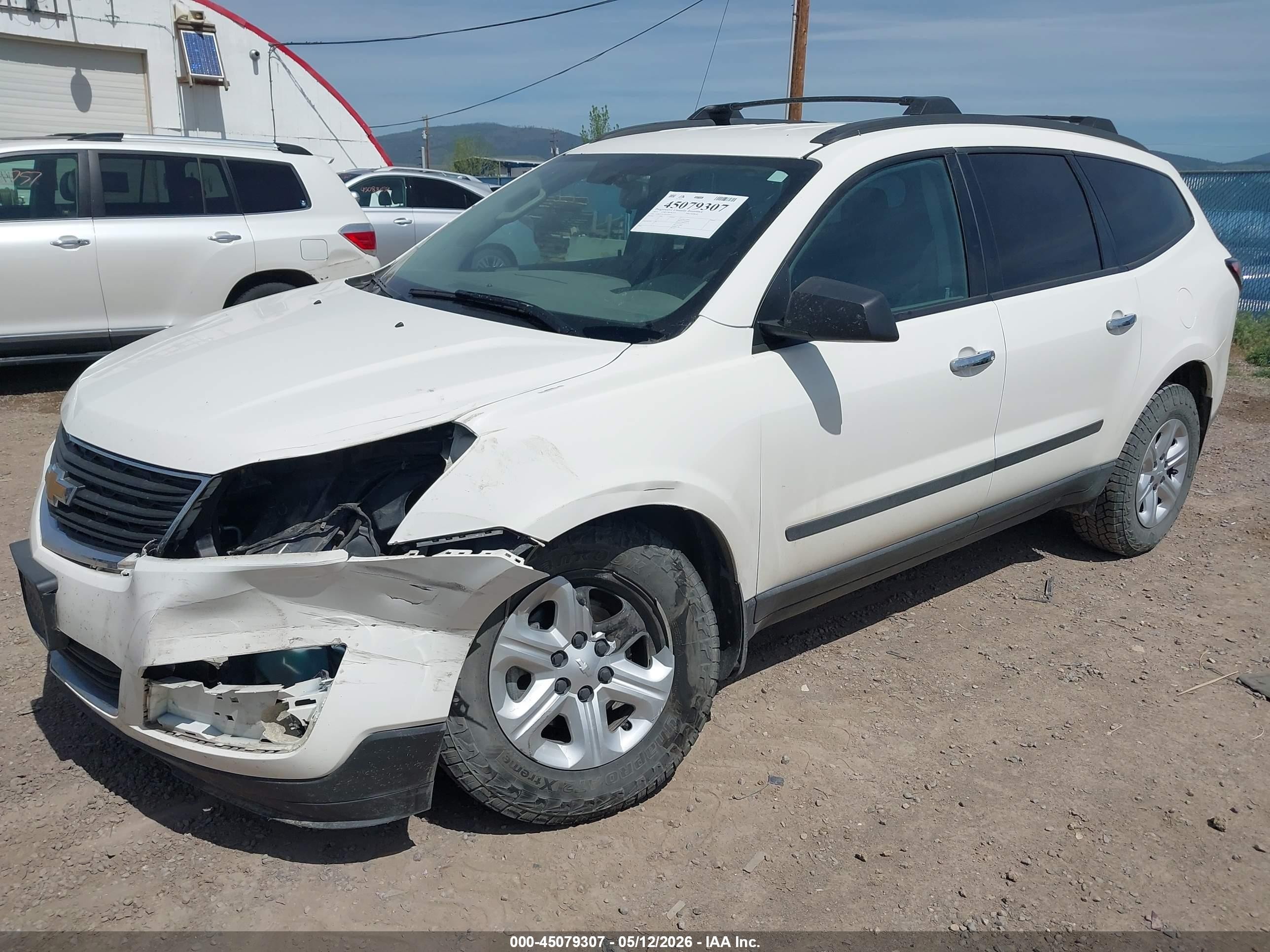 2014 Chevrolet Traverse Ls Белый vin: 1GNKVFKD7EJ106015