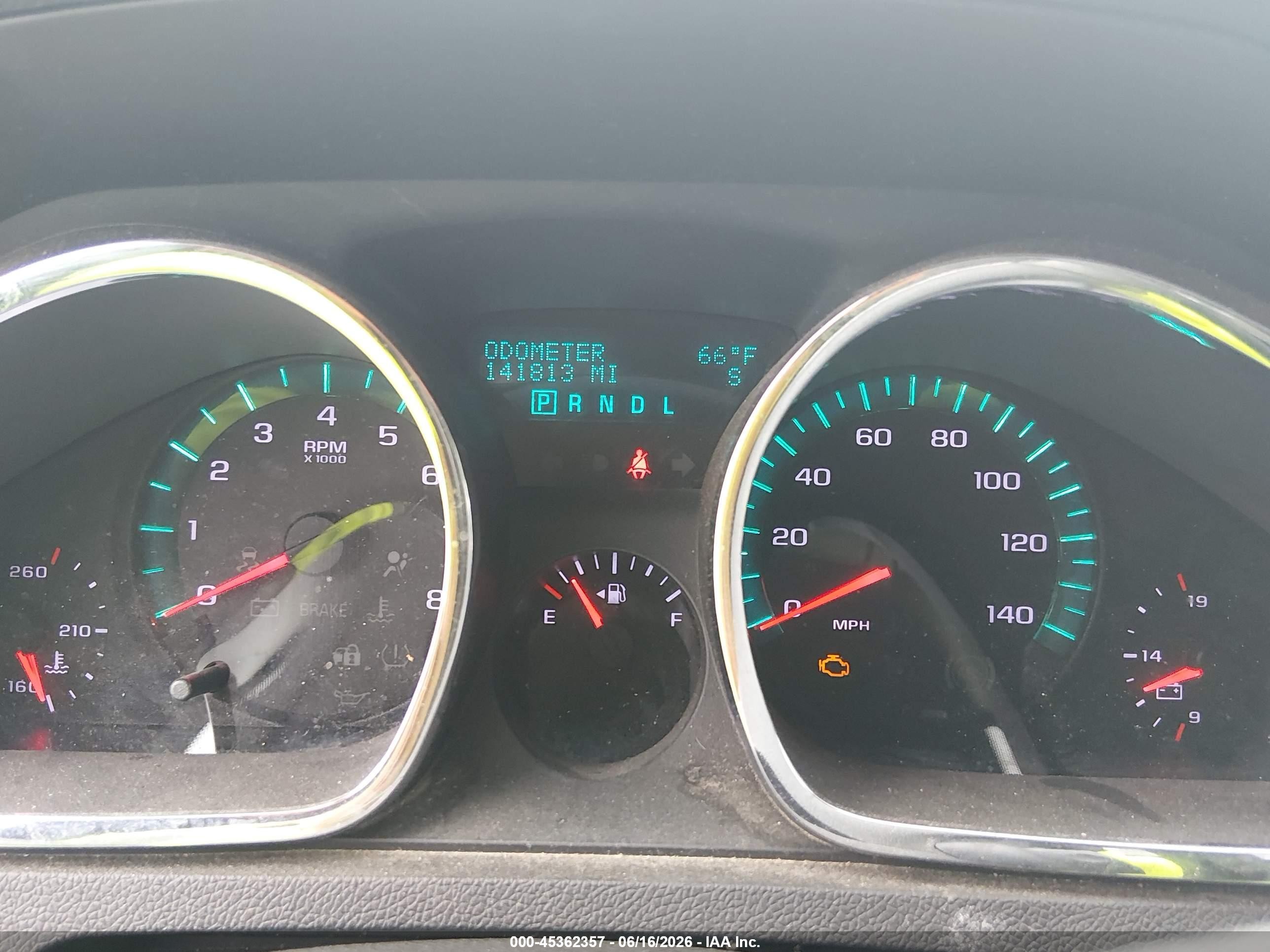 2011 Chevrolet Traverse 1lt White vin: 1GNKVGED0BJ408839