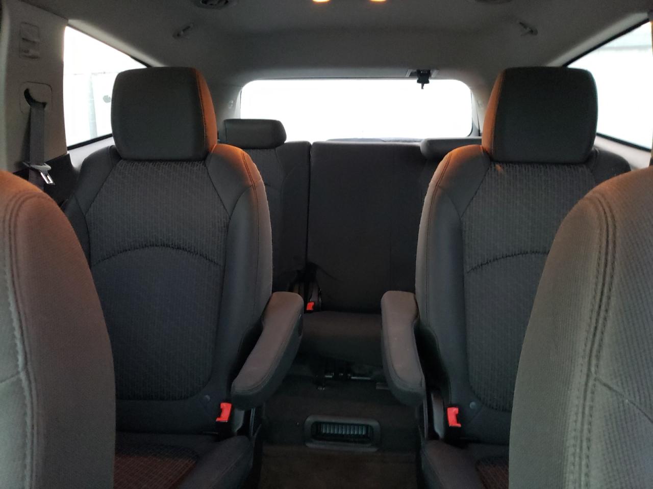 2011 Chevrolet Traverse Lt Beige vin: 1GNKVGED1BJ130484