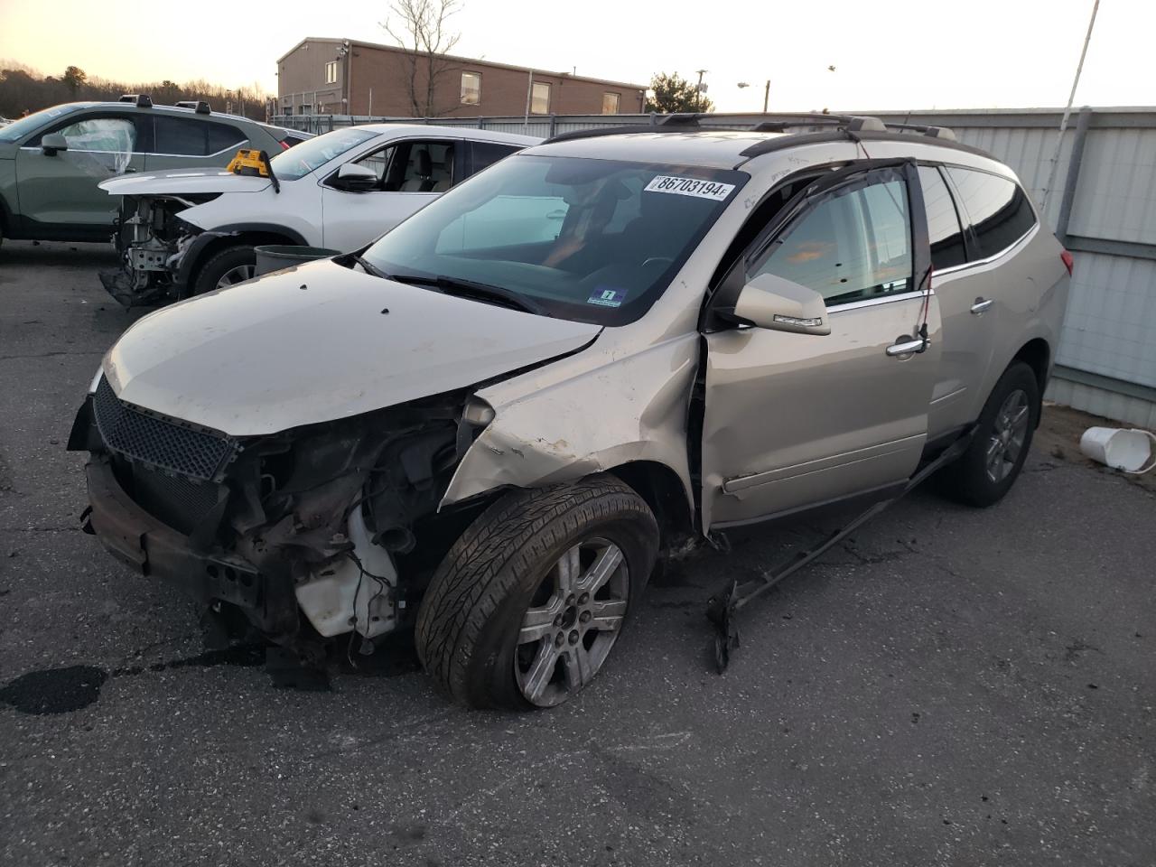 2011 Chevrolet Traverse Lt Beige vin: 1GNKVGED1BJ130484