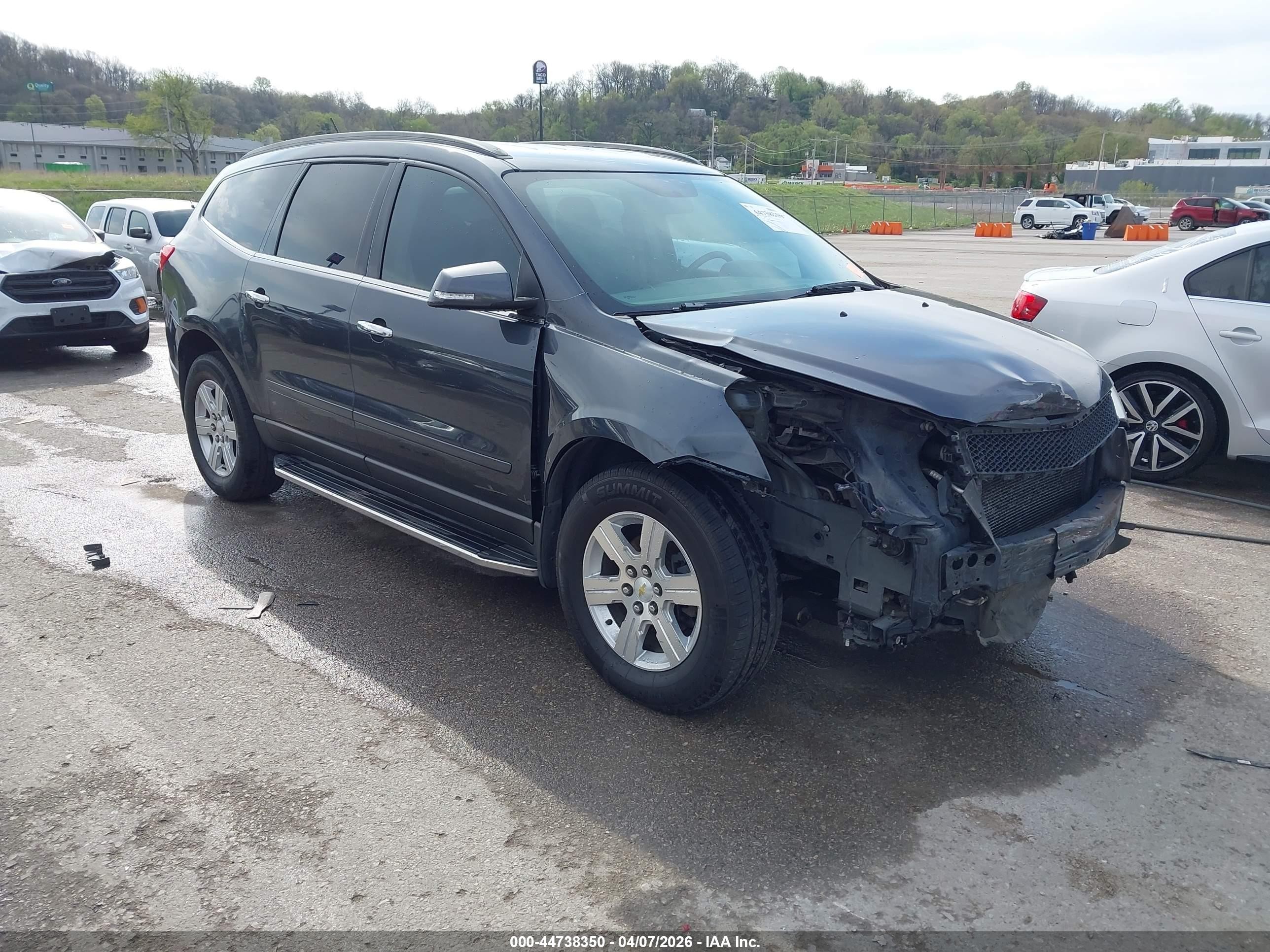 2011 Chevrolet Traverse 1lt Серый vin: 1GNKVGED1BJ200971