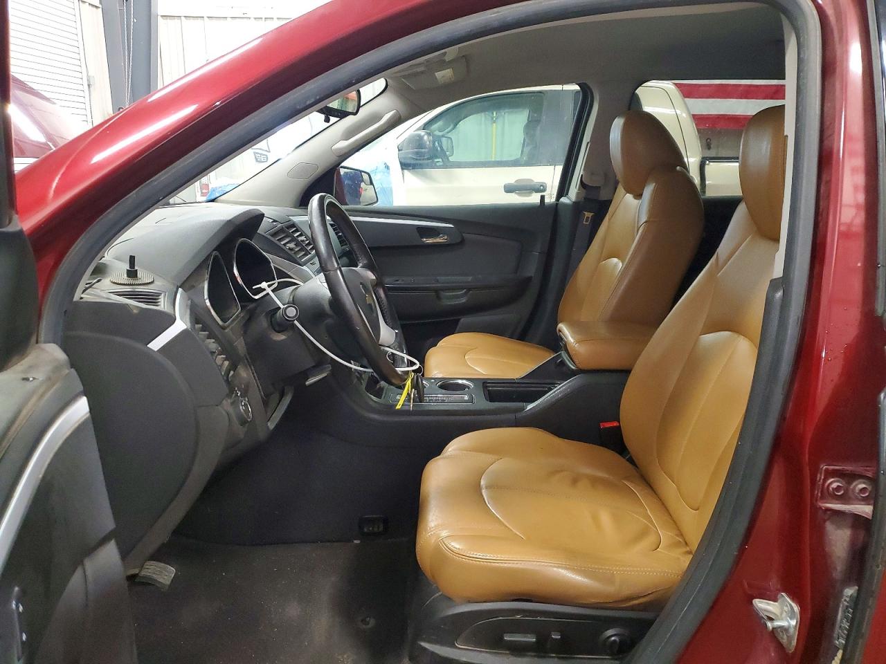 2011 Chevrolet Traverse Lt Красный vin: 1GNKVGED2BJ167334