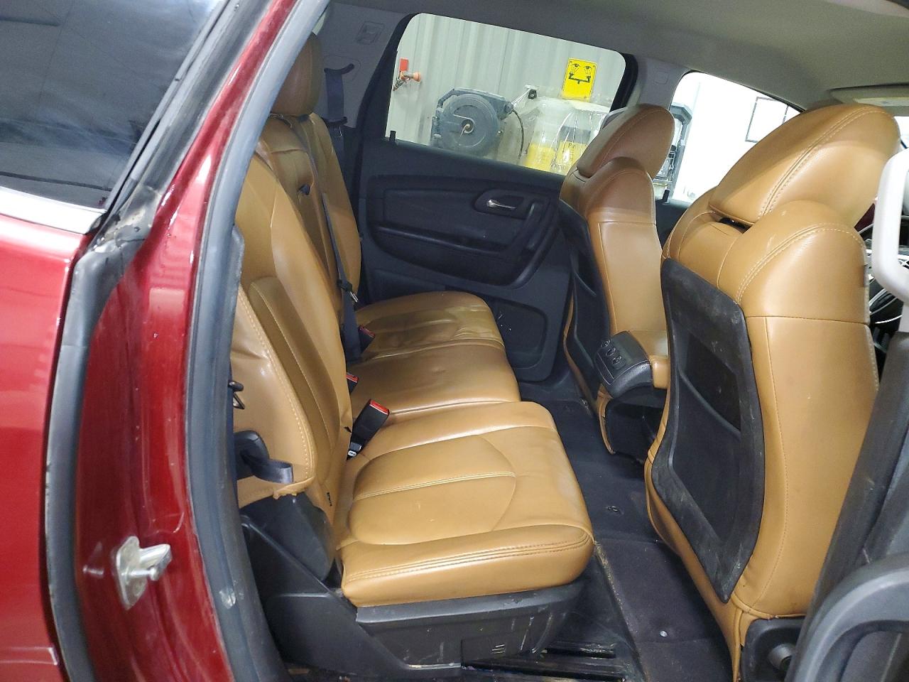 2011 Chevrolet Traverse Lt Красный vin: 1GNKVGED2BJ167334