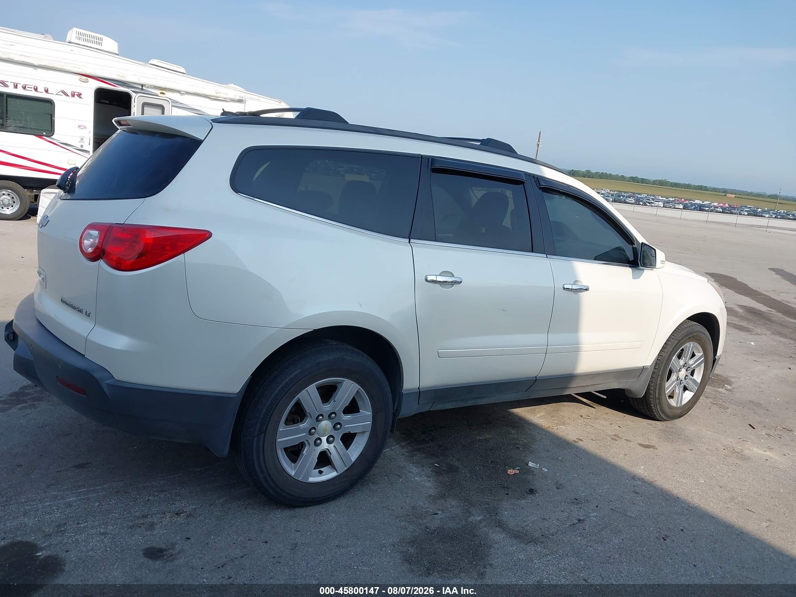 2011 Chevrolet Traverse 1lt White vin: 1GNKVGED3BJ162823