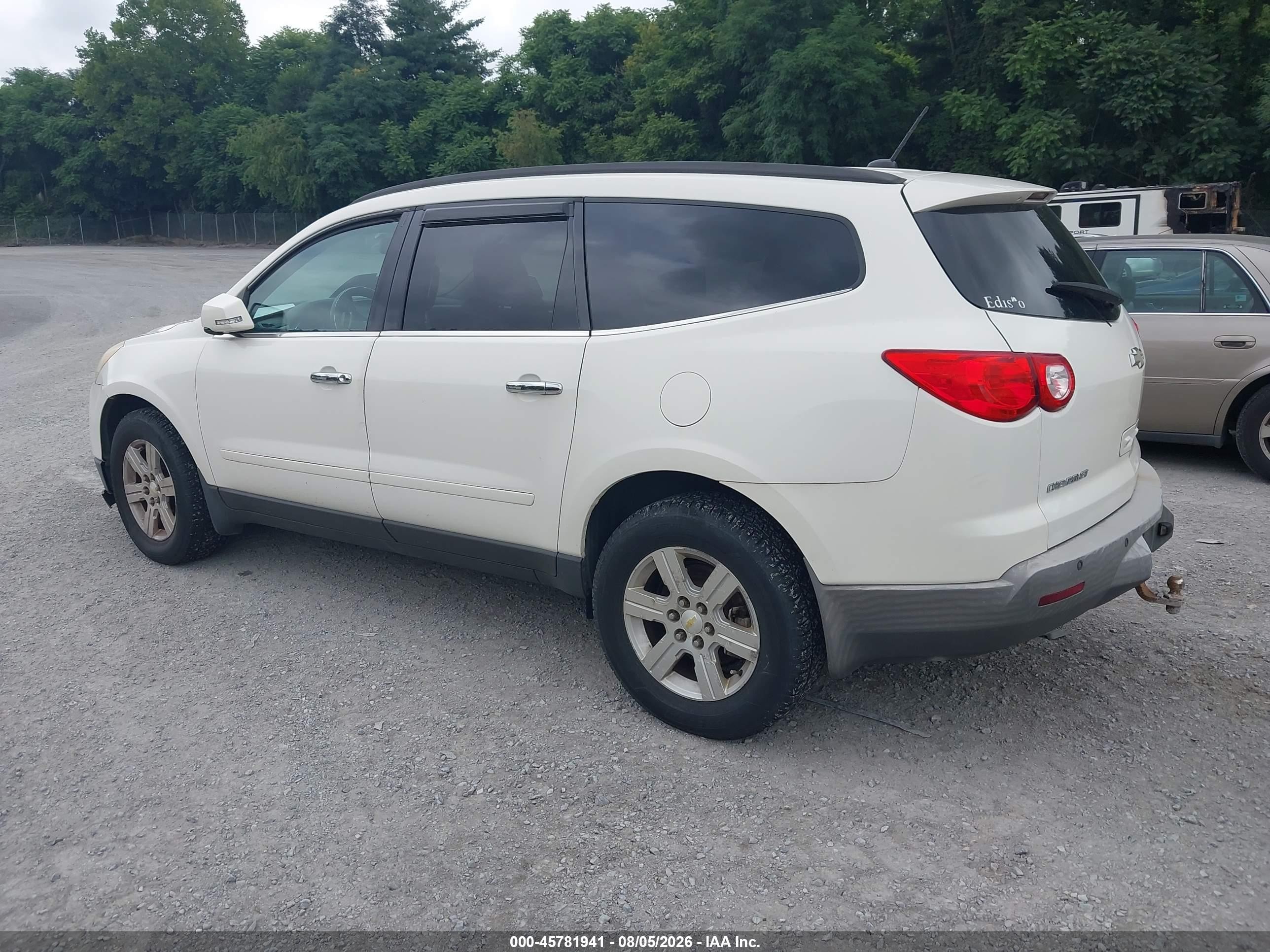 2011 Chevrolet Traverse 1lt White vin: 1GNKVGED4BJ176021
