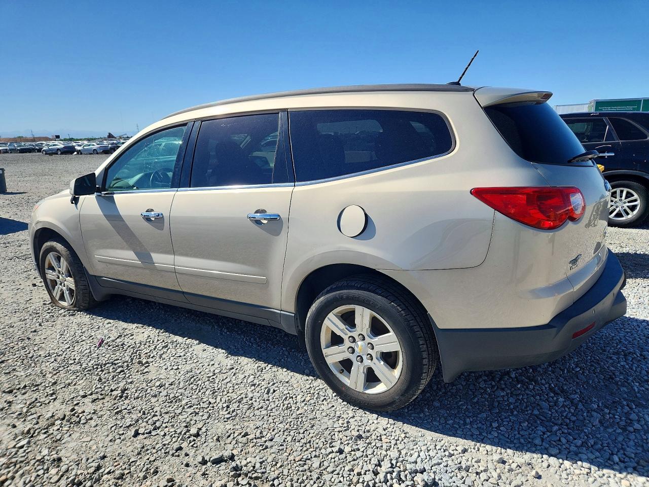 2011 Chevrolet Traverse Lt Silver vin: 1GNKVGED4BJ322711