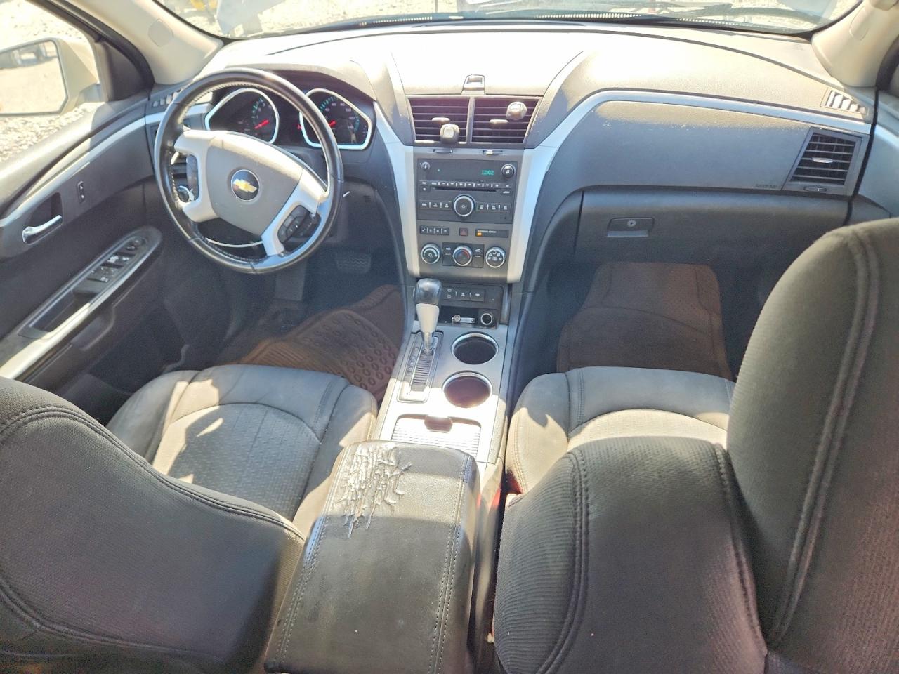 2011 Chevrolet Traverse Lt Silver vin: 1GNKVGED4BJ322711