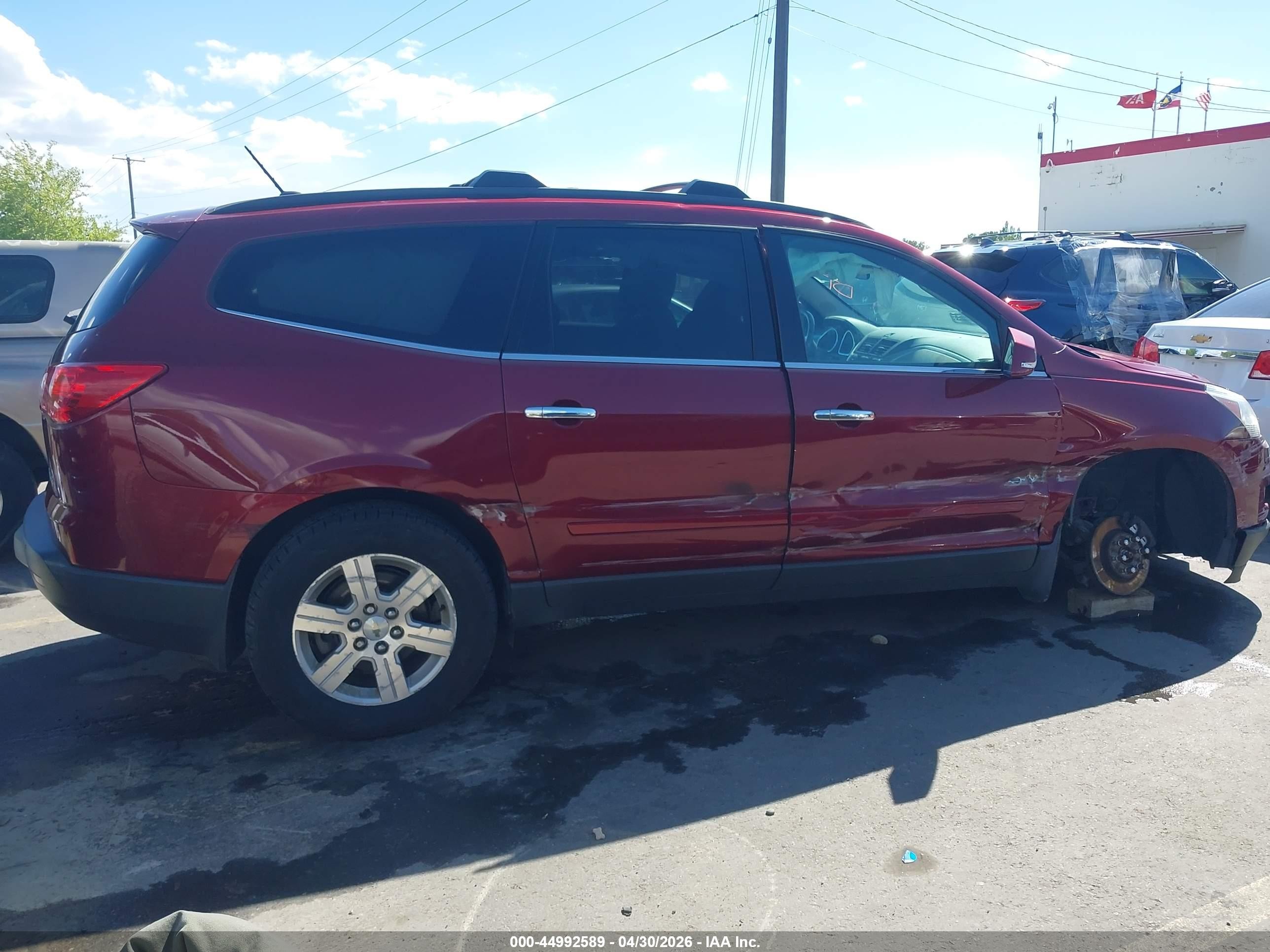 2011 Chevrolet Traverse 1lt Red vin: 1GNKVGED5BJ120220