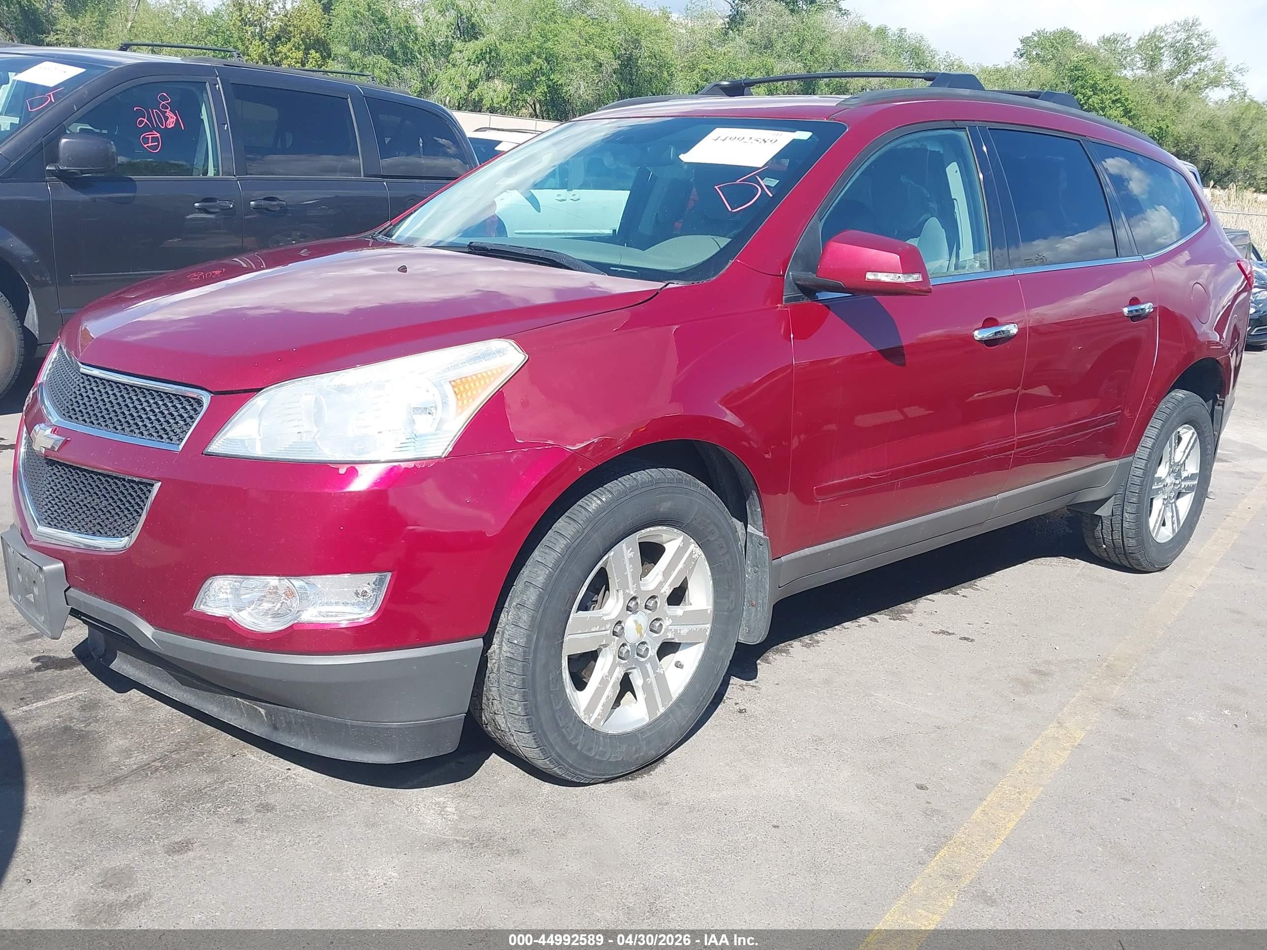 2011 Chevrolet Traverse 1lt Red vin: 1GNKVGED5BJ120220
