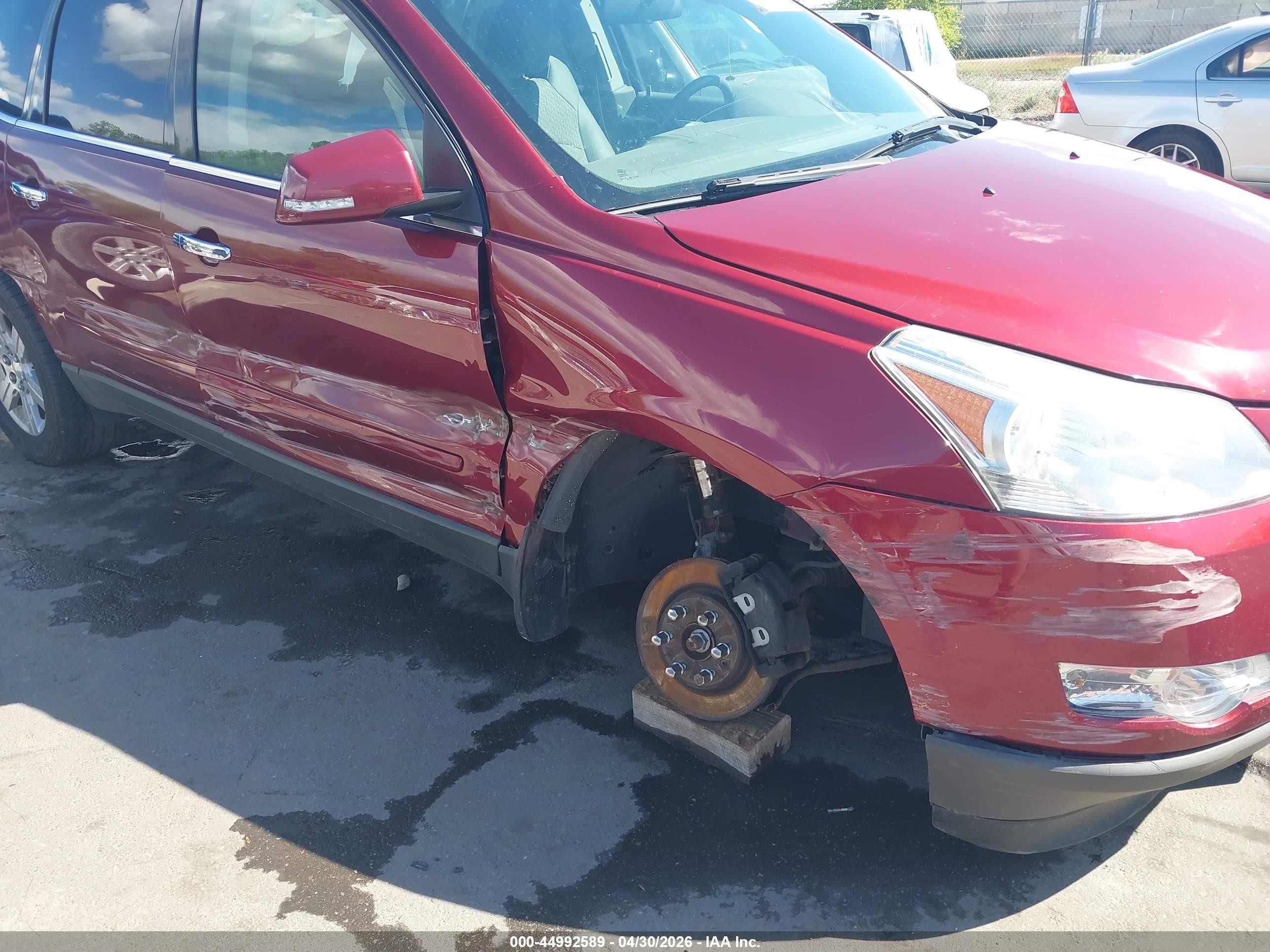 2011 Chevrolet Traverse 1lt Red vin: 1GNKVGED5BJ120220
