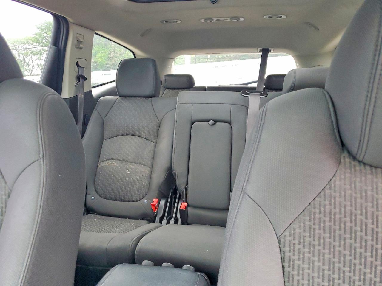 2011 Chevrolet Traverse Lt Gray vin: 1GNKVGED5BJ169823