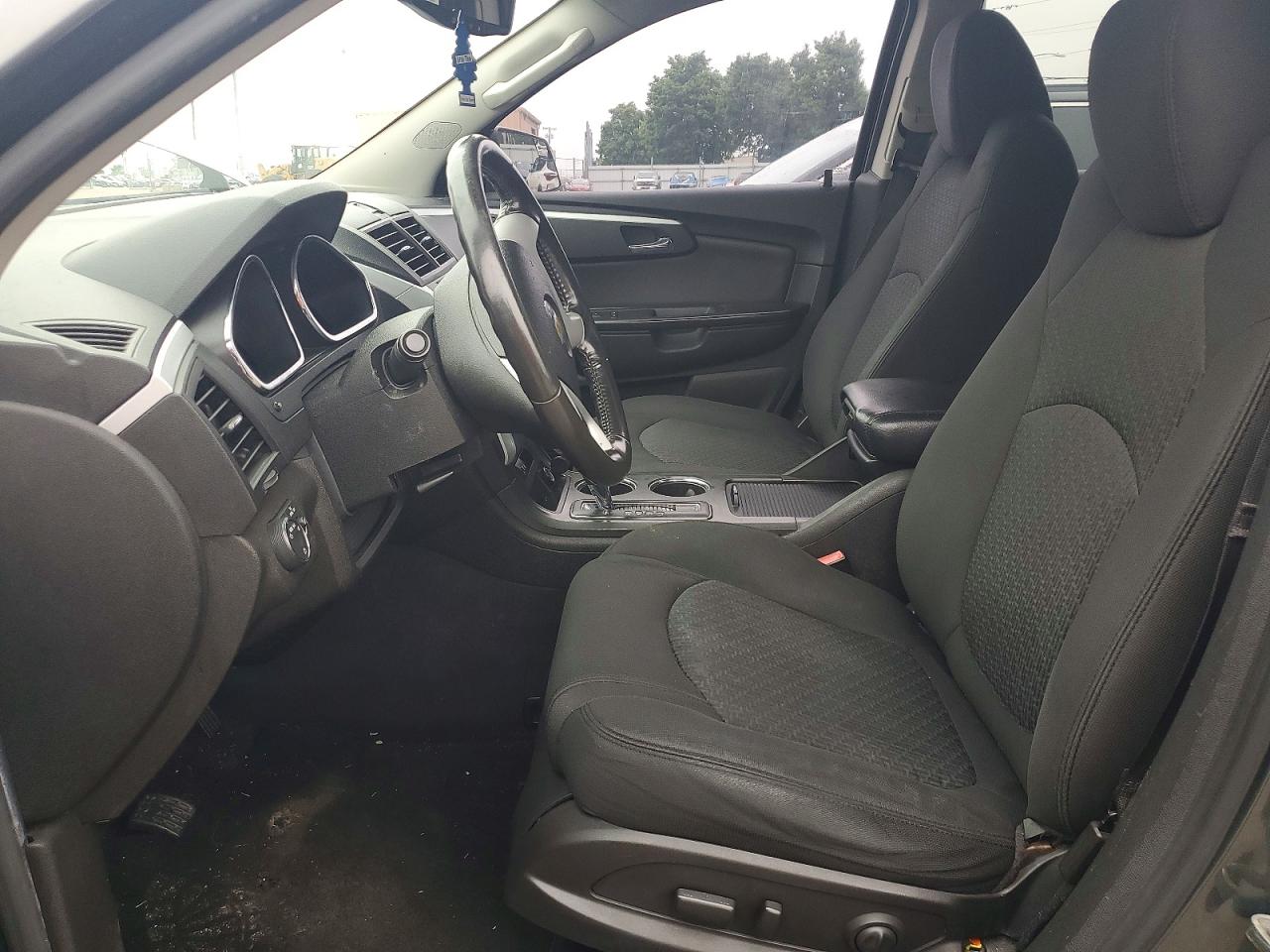 2011 Chevrolet Traverse Lt Gray vin: 1GNKVGED5BJ169823