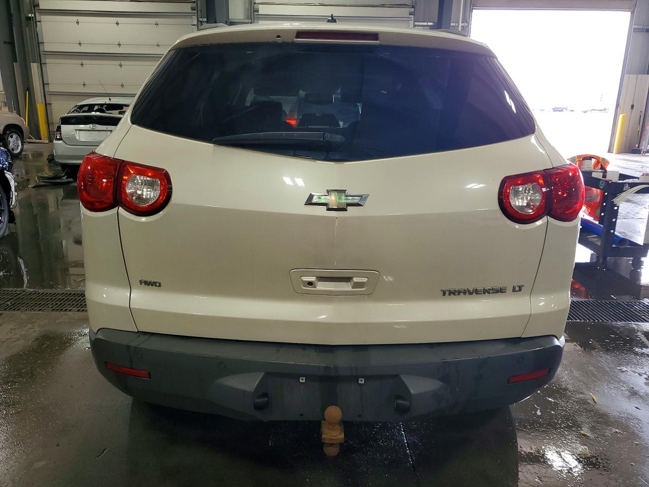 2011 Chevrolet Traverse Lt Cream vin: 1GNKVGED5BJ181650