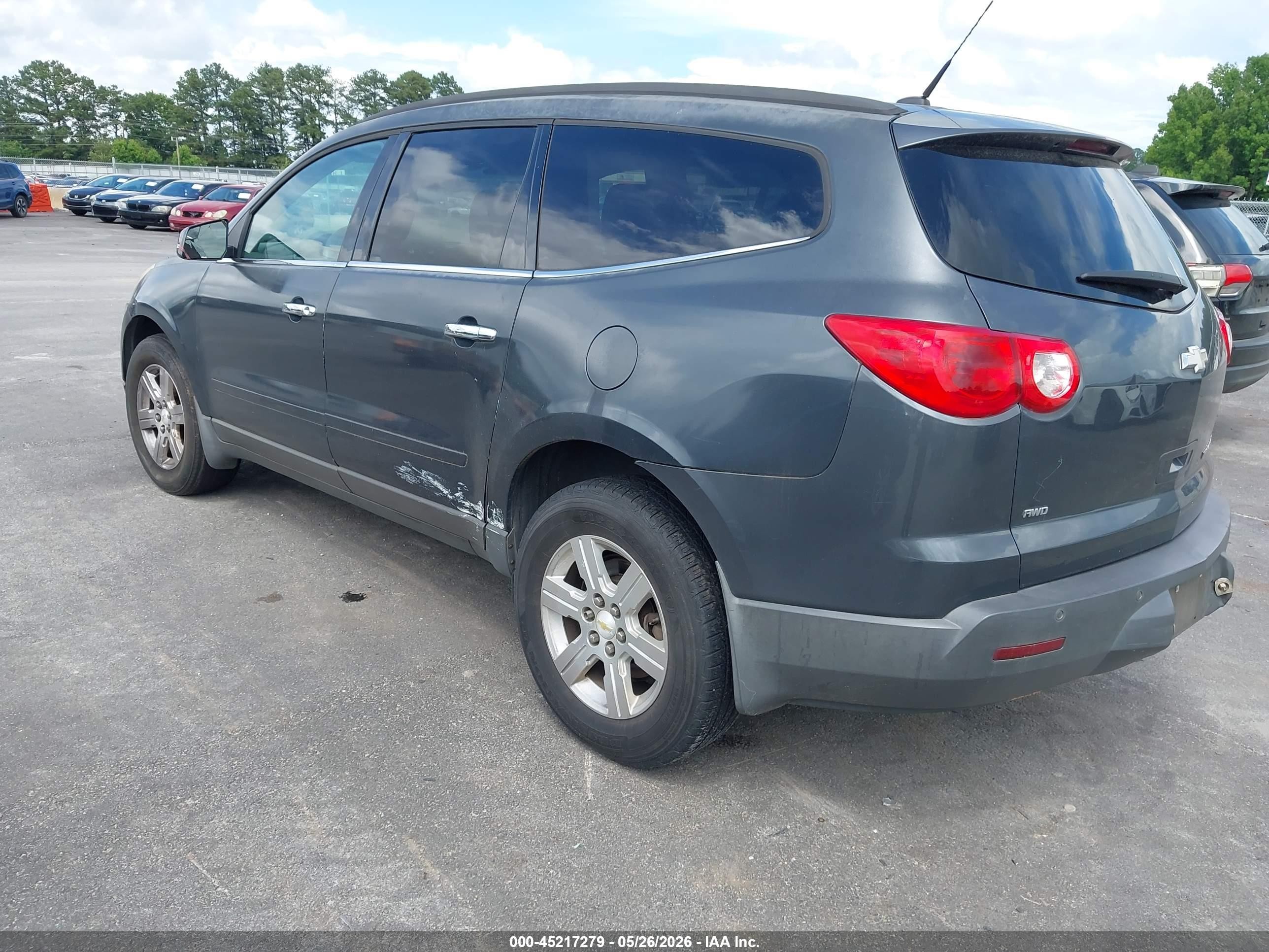 2011 Chevrolet Traverse 1lt Silver vin: 1GNKVGED5BJ293302