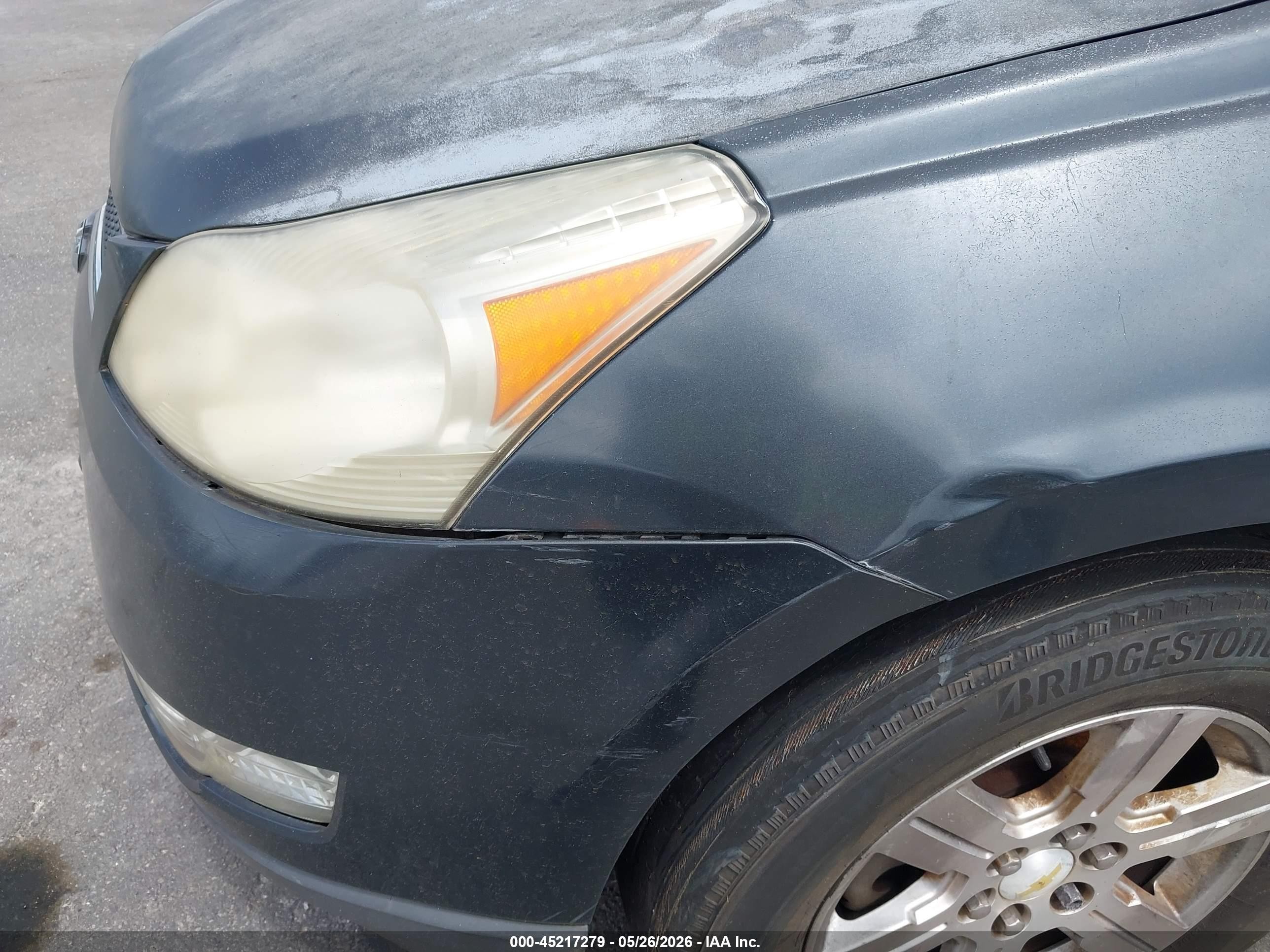 2011 Chevrolet Traverse 1lt Silver vin: 1GNKVGED5BJ293302