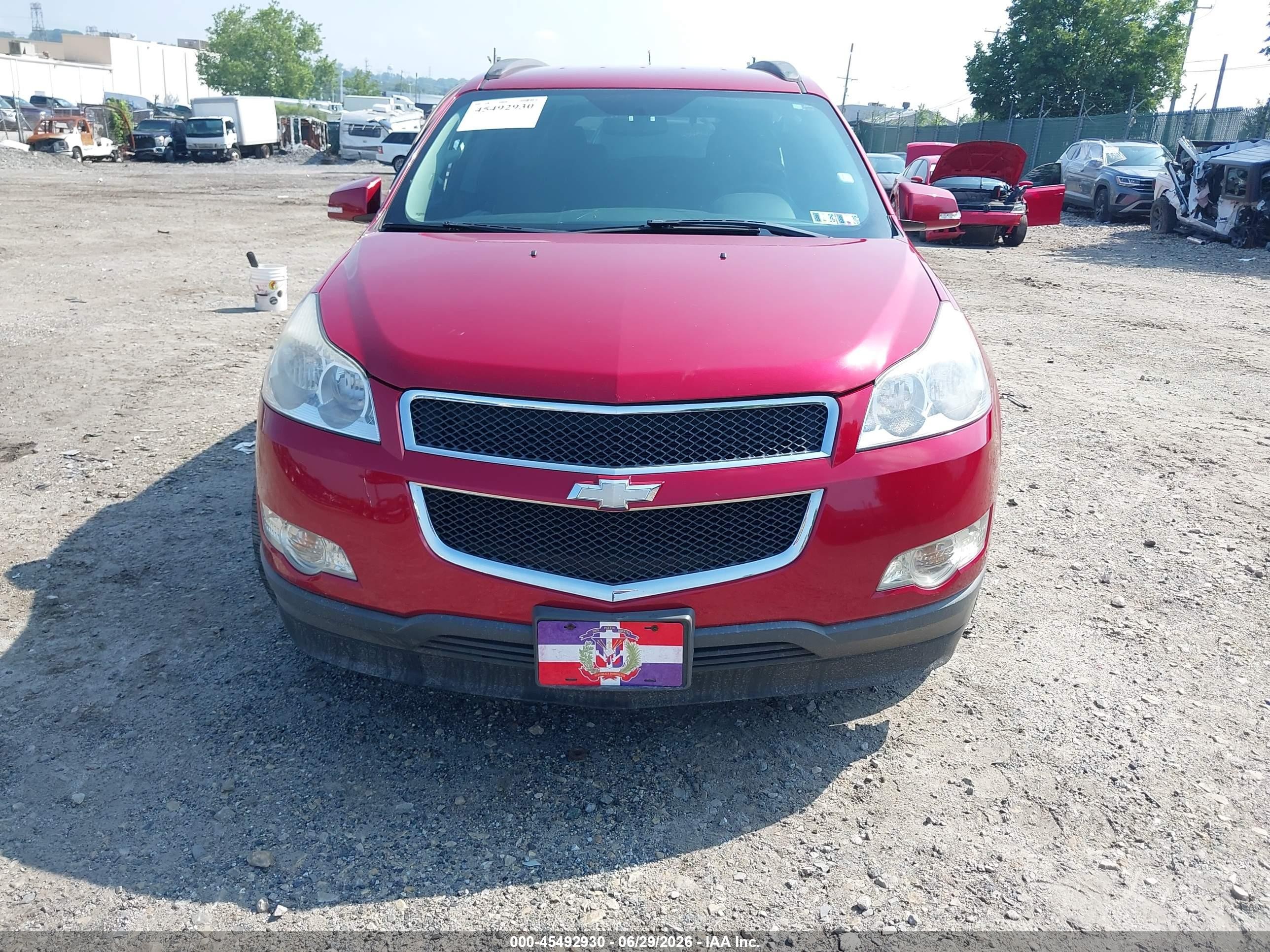 2012 Chevrolet Traverse Lt W/1lt Red vin: 1GNKVGED5CJ203079