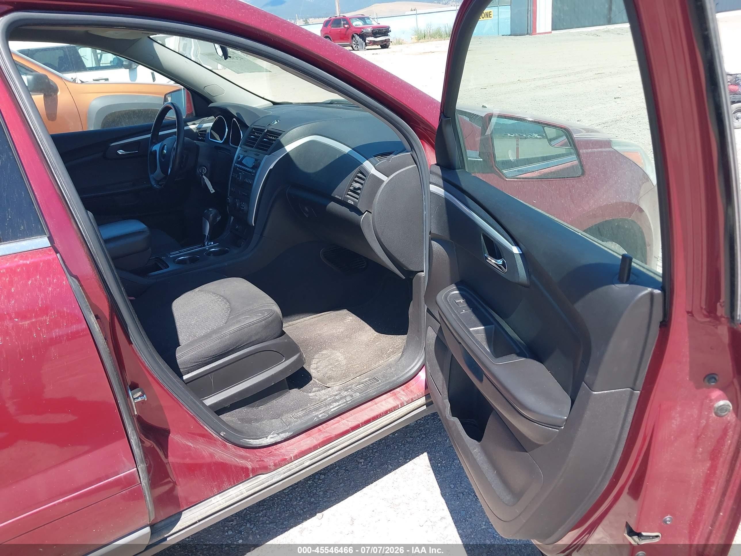 2011 Chevrolet Traverse 1lt Red vin: 1GNKVGED7BJ130487