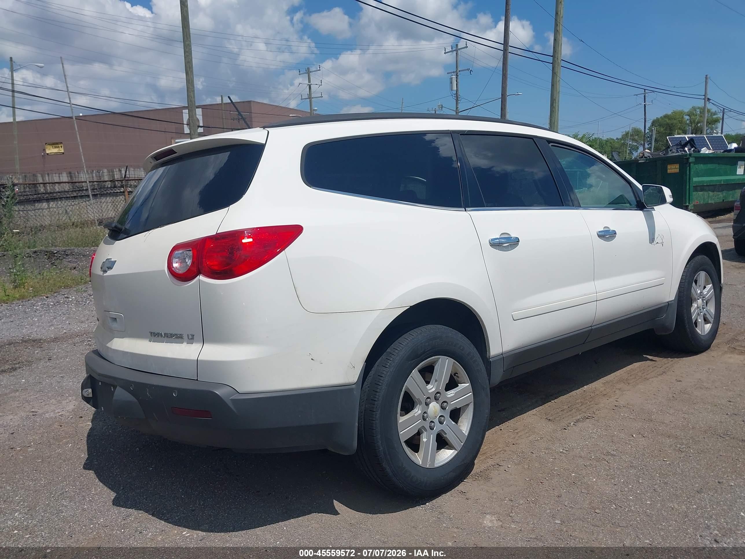 2011 Chevrolet Traverse 1lt White vin: 1GNKVGED7BJ229956