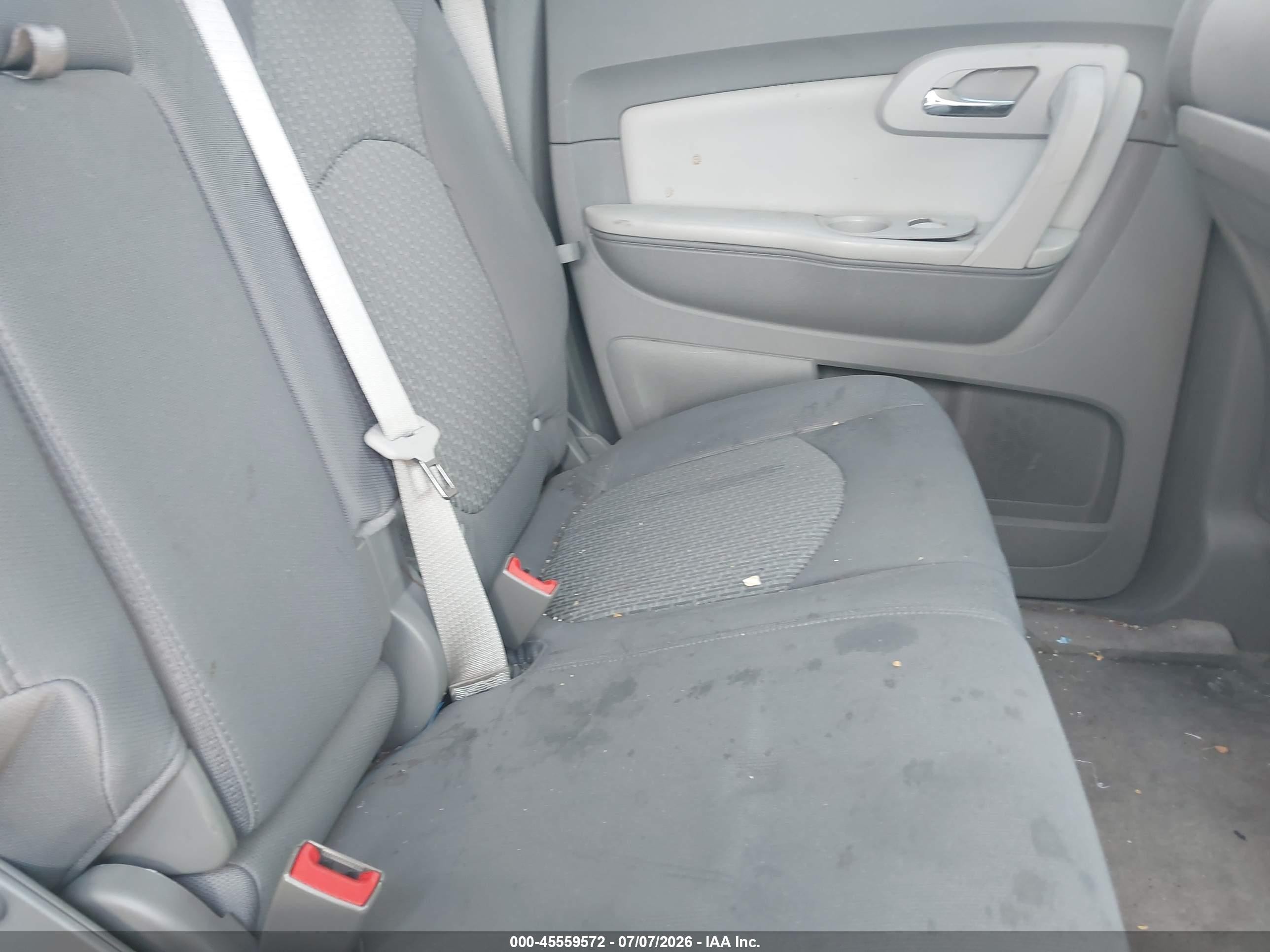 2011 Chevrolet Traverse 1lt White vin: 1GNKVGED7BJ229956