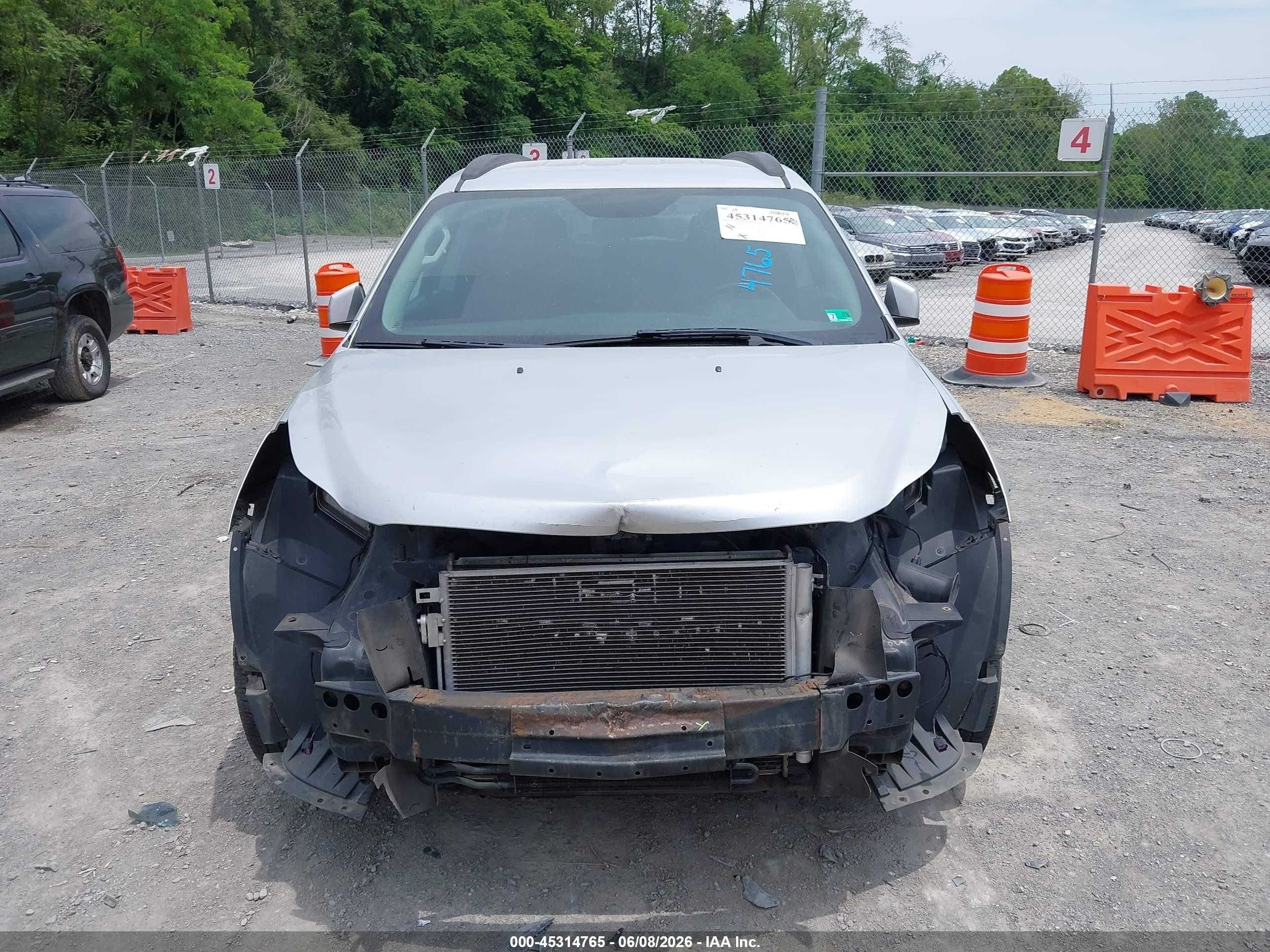 2012 Chevrolet Traverse 1lt Silver vin: 1GNKVGED7CJ130555