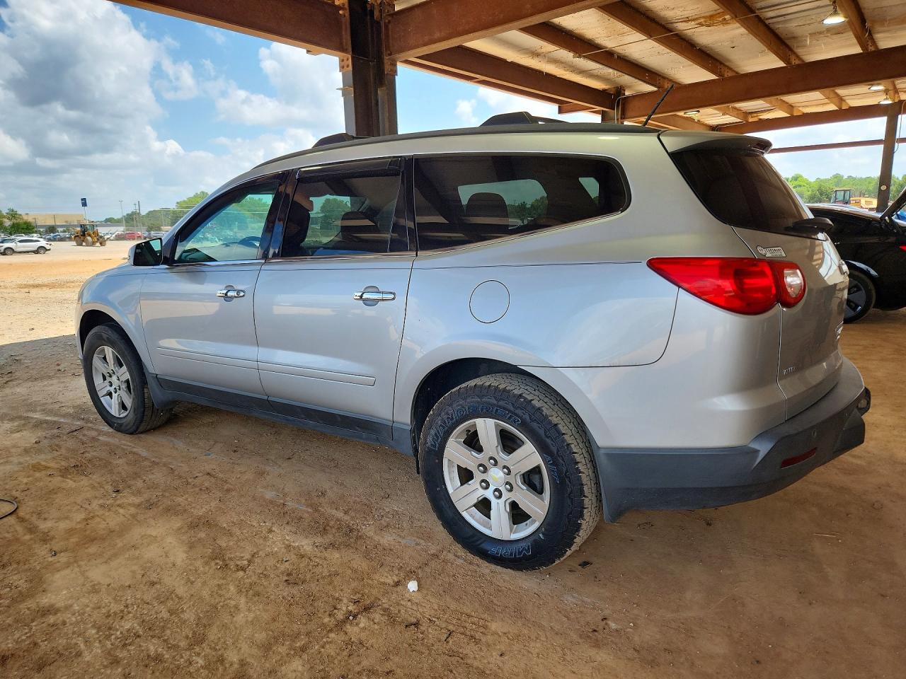 2011 Chevrolet Traverse Lt Silver vin: 1GNKVGED8BJ150182