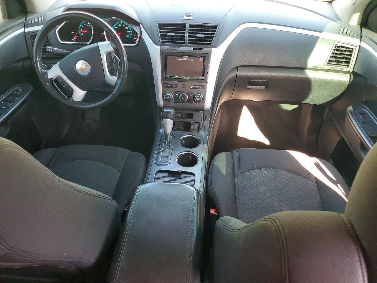 2011 Chevrolet Traverse Lt Silver vin: 1GNKVGED8BJ179424