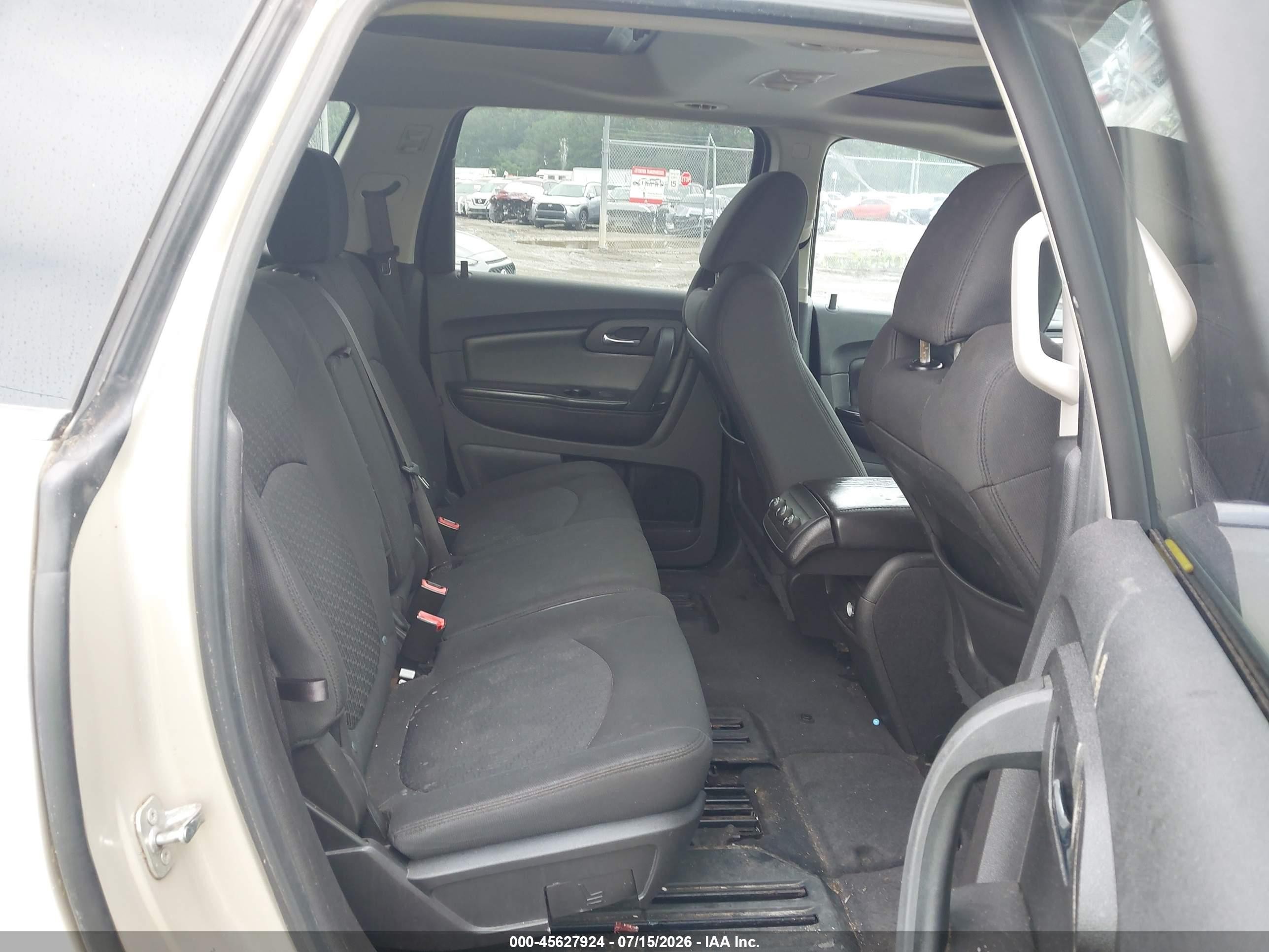 2012 Chevrolet Traverse Lt W/1lt Gold vin: 1GNKVGED8CJ113473