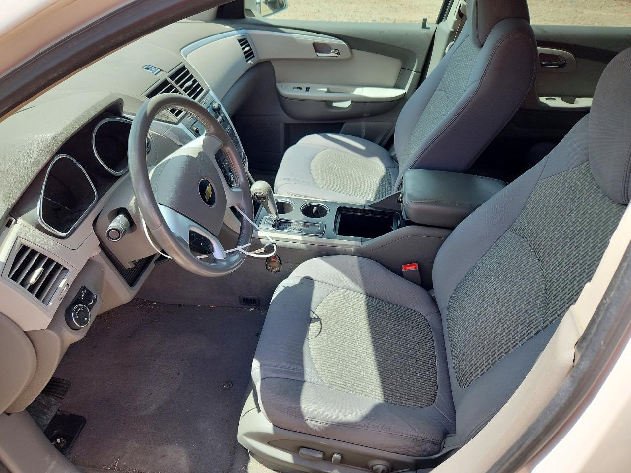 2012 Chevrolet Traverse Lt White vin: 1GNKVGED8CJ114428