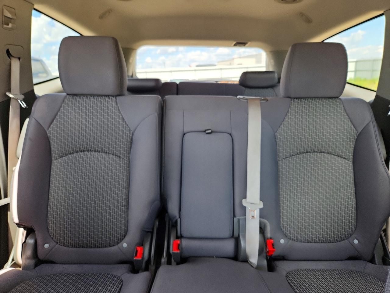 2012 Chevrolet Traverse Lt White vin: 1GNKVGED8CJ114428