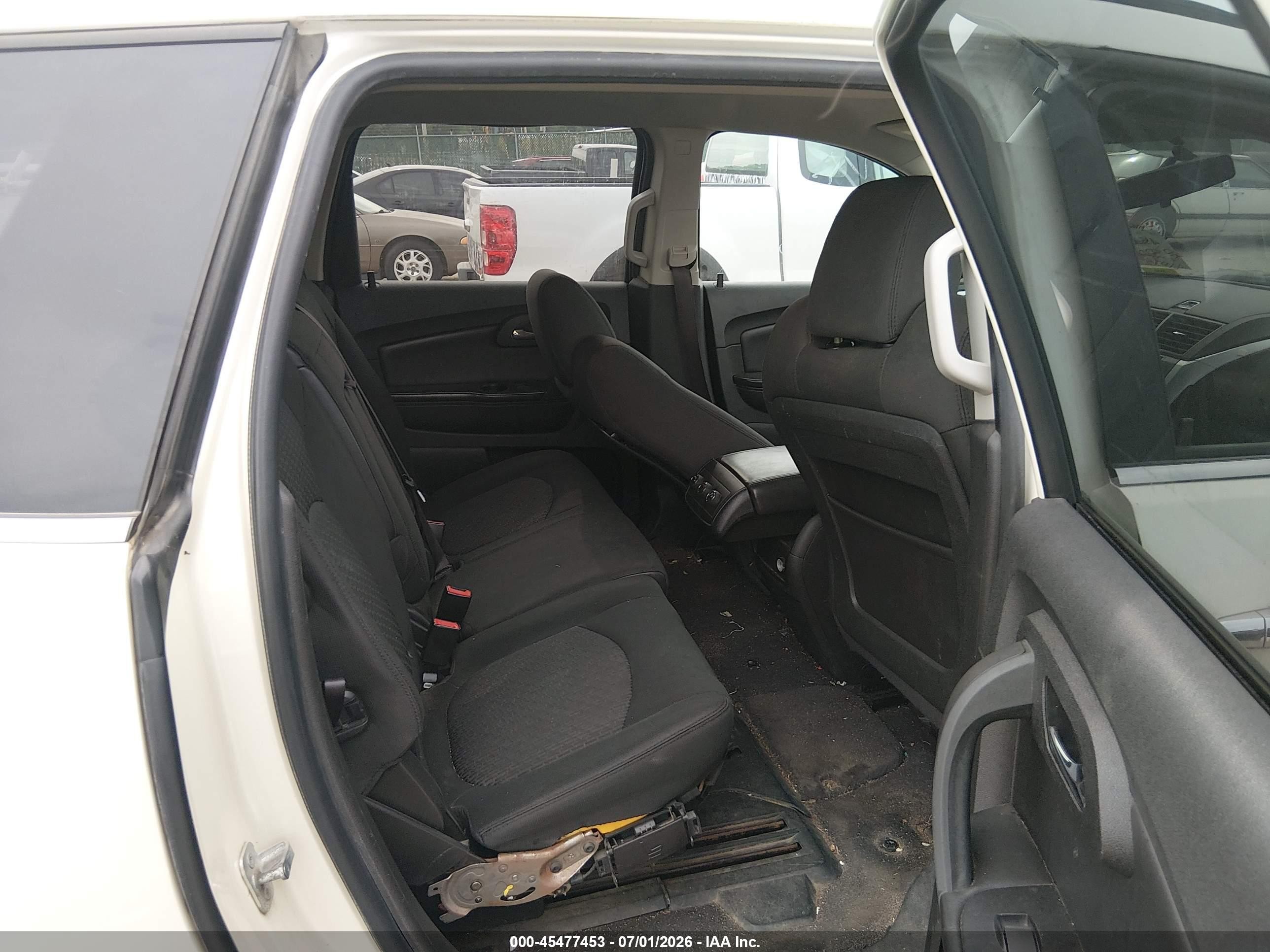 2012 Chevrolet Traverse Lt W/1lt White vin: 1GNKVGED8CJ255368