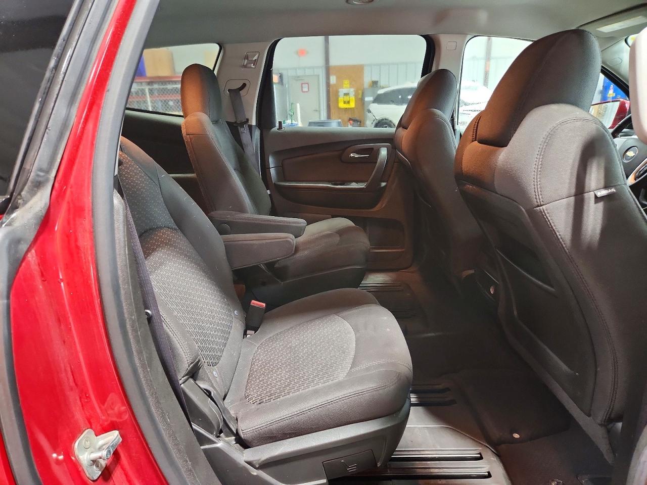 2012 Chevrolet Traverse Lt Maroon vin: 1GNKVGED9CJ192524