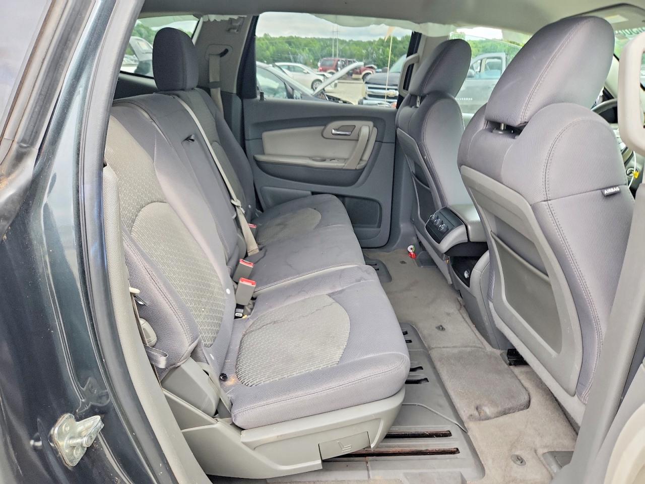 2011 Chevrolet Traverse Lt Gray vin: 1GNKVGEDXBJ124554