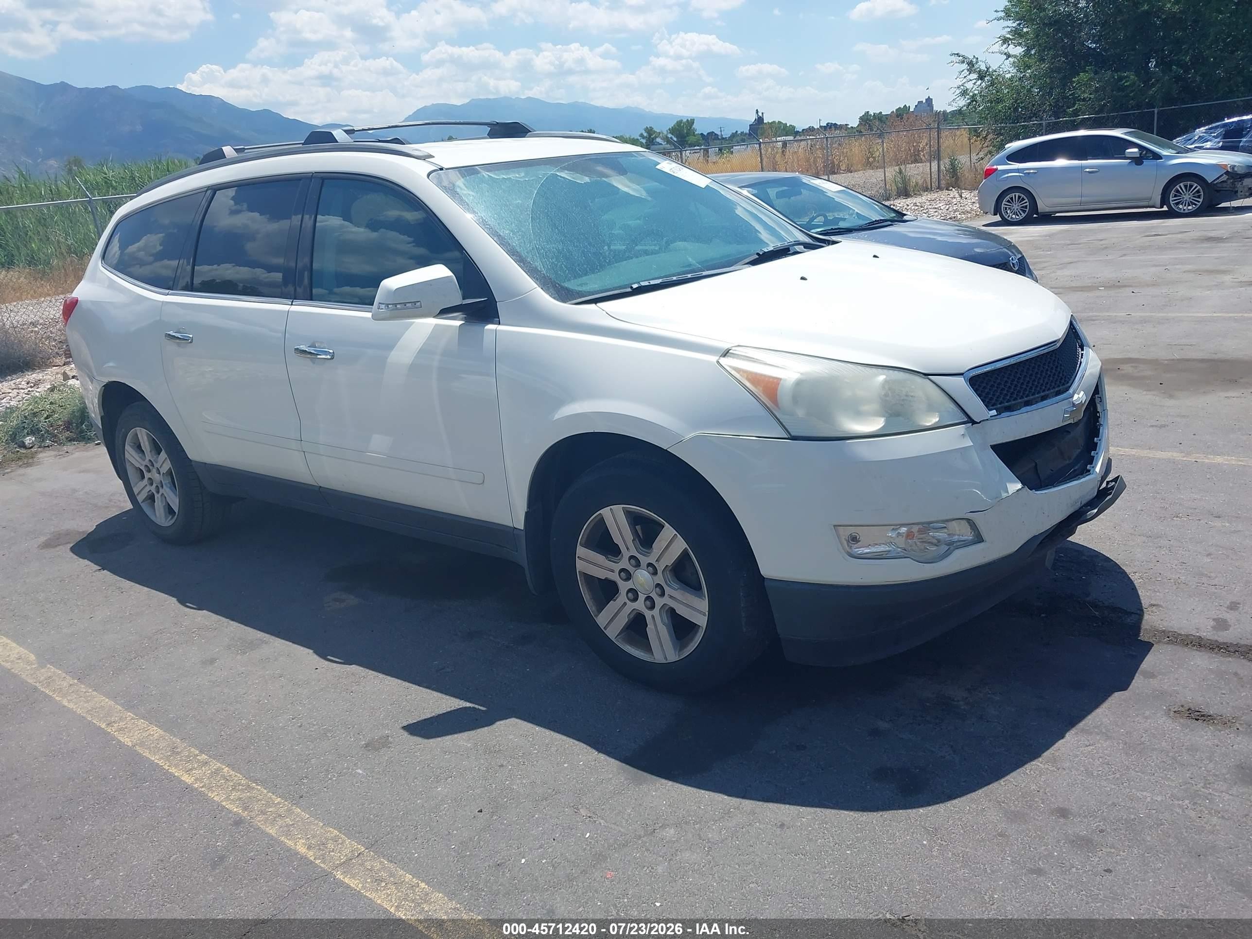 2011 Chevrolet Traverse 1lt White vin: 1GNKVGEDXBJ132718